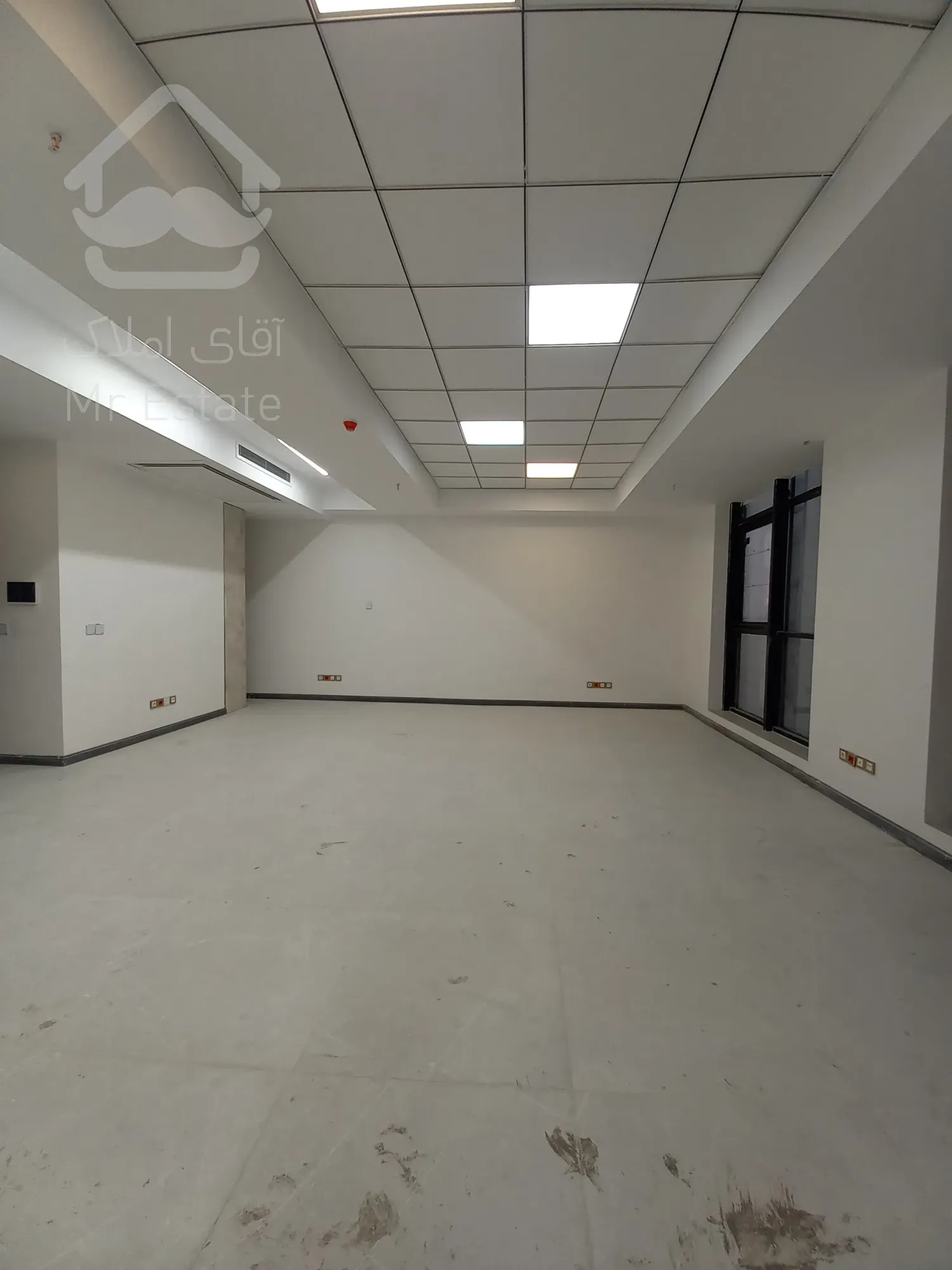 فروش 198 متری اداری در رونیکا پالاس اشرفی اصفهانی ، سند اداری