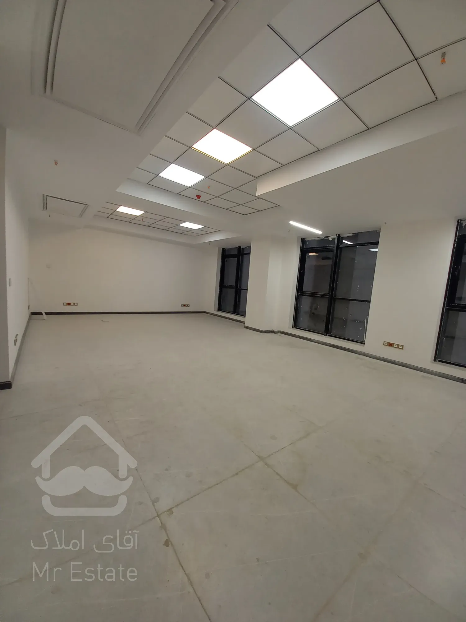 رهن اجاره واحد 80 متری فول امکانات 2 خوابه در پروژه رونیکاپالاس مطهری