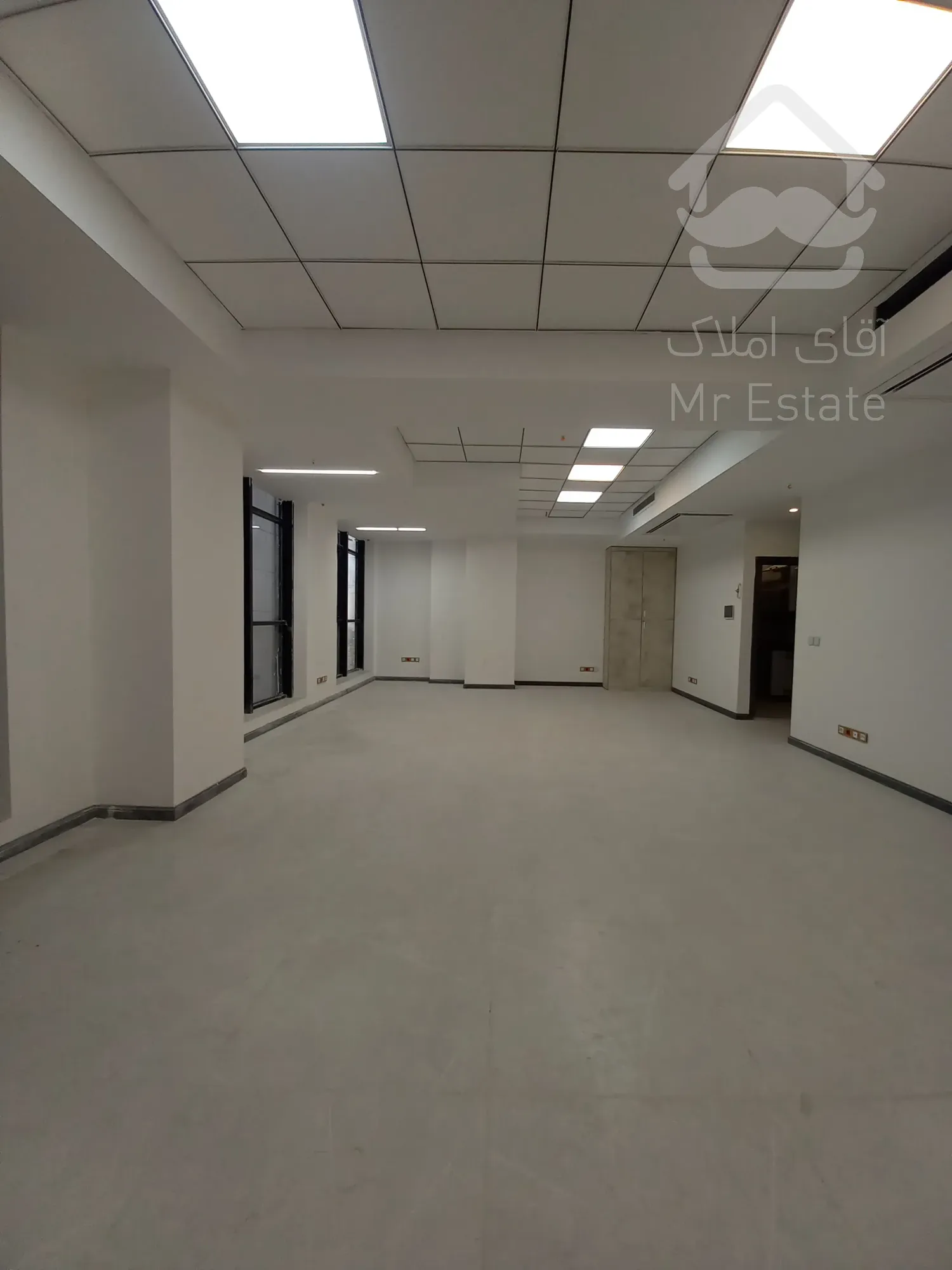 فروش واحد 196متر رونیکاپالاس غروی در پونک