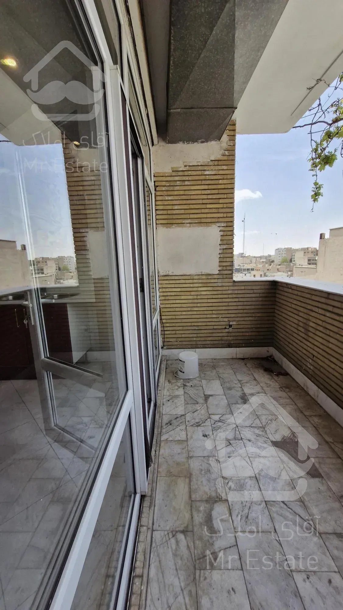 ۱۲۰متر/۲پارکینگ/ ویو بدون مشرف/تاپ لوکیشن