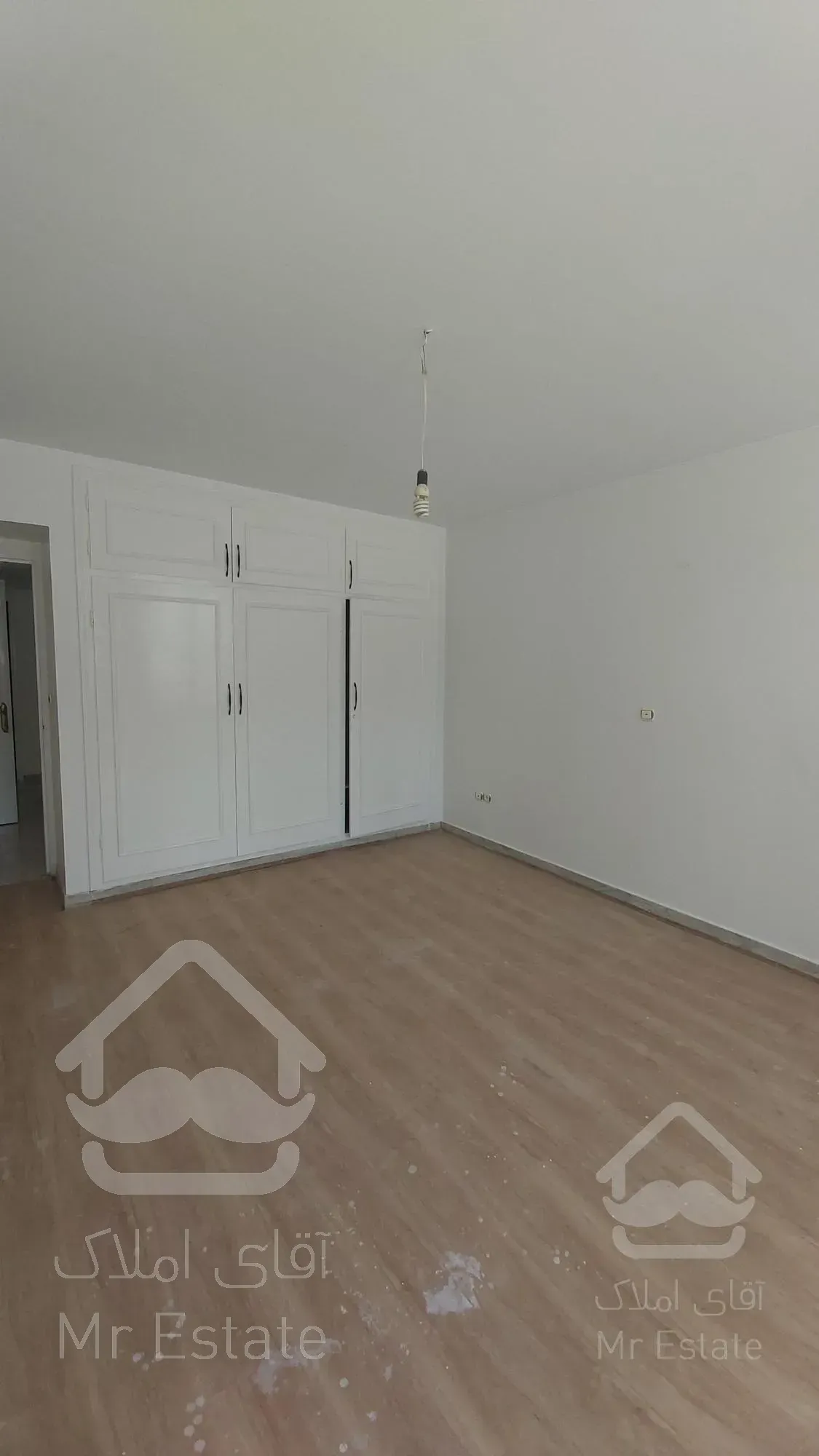 ۲۳۵ متر ویلا شهرک غرب