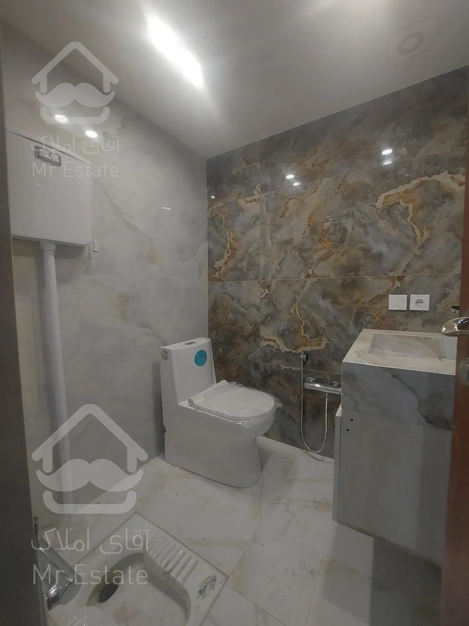 اجاره واحد ۱۴۳متر ویو عالی طبقات بالا