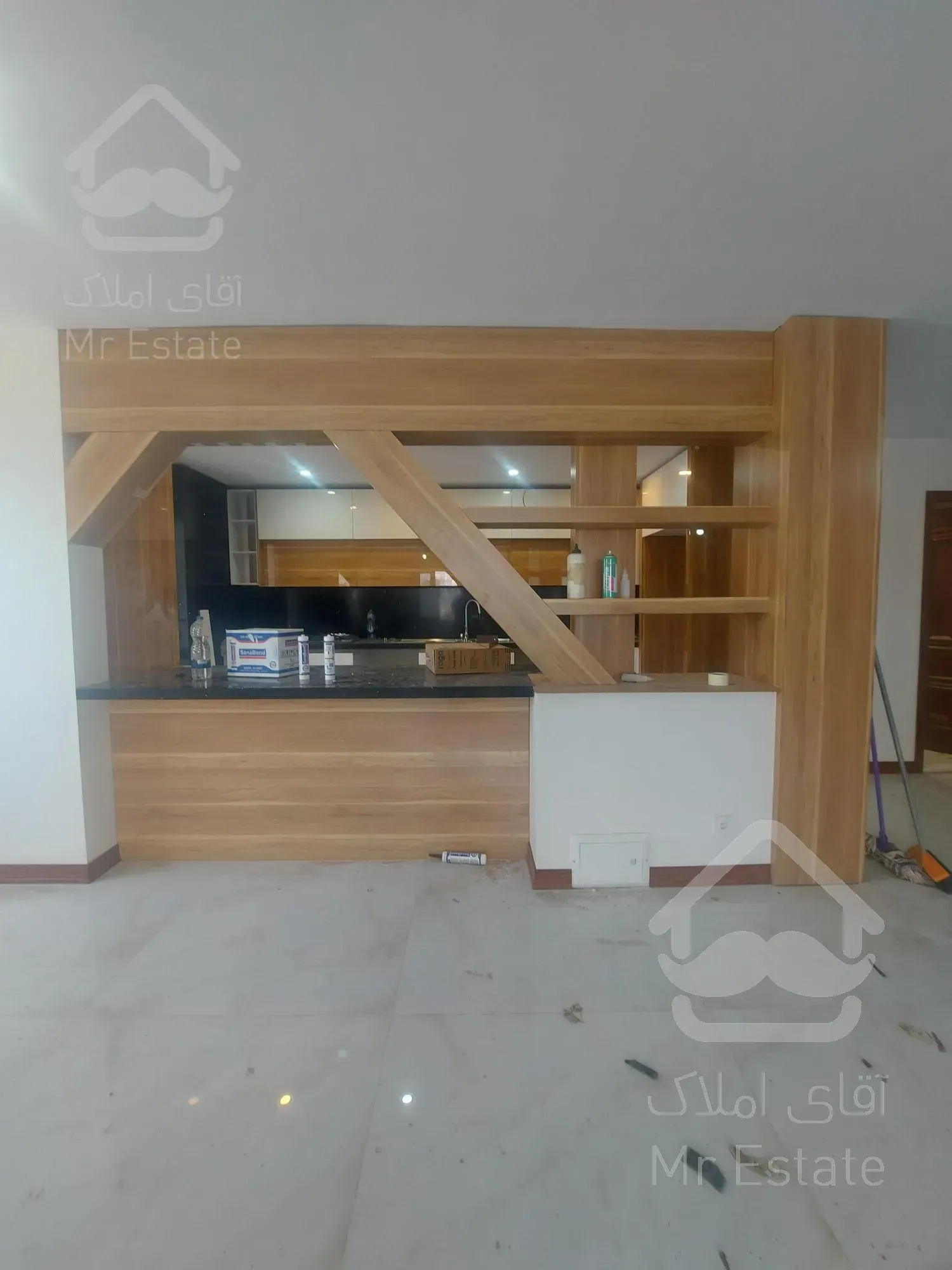 اجاره واحد ۱۴۳متر ویو عالی طبقات بالا