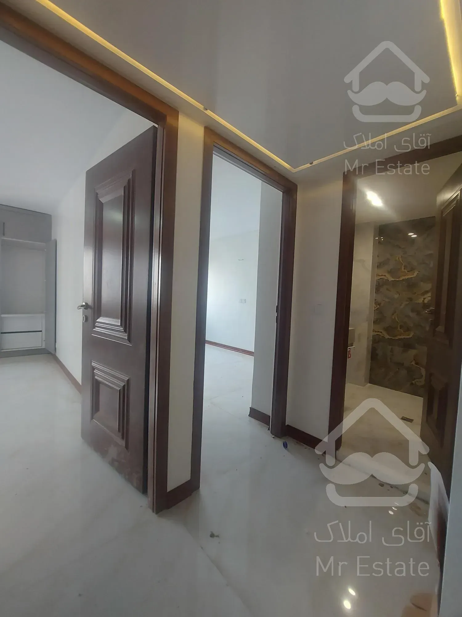 اجاره واحد ۱۴۳متر ویو عالی طبقات بالا