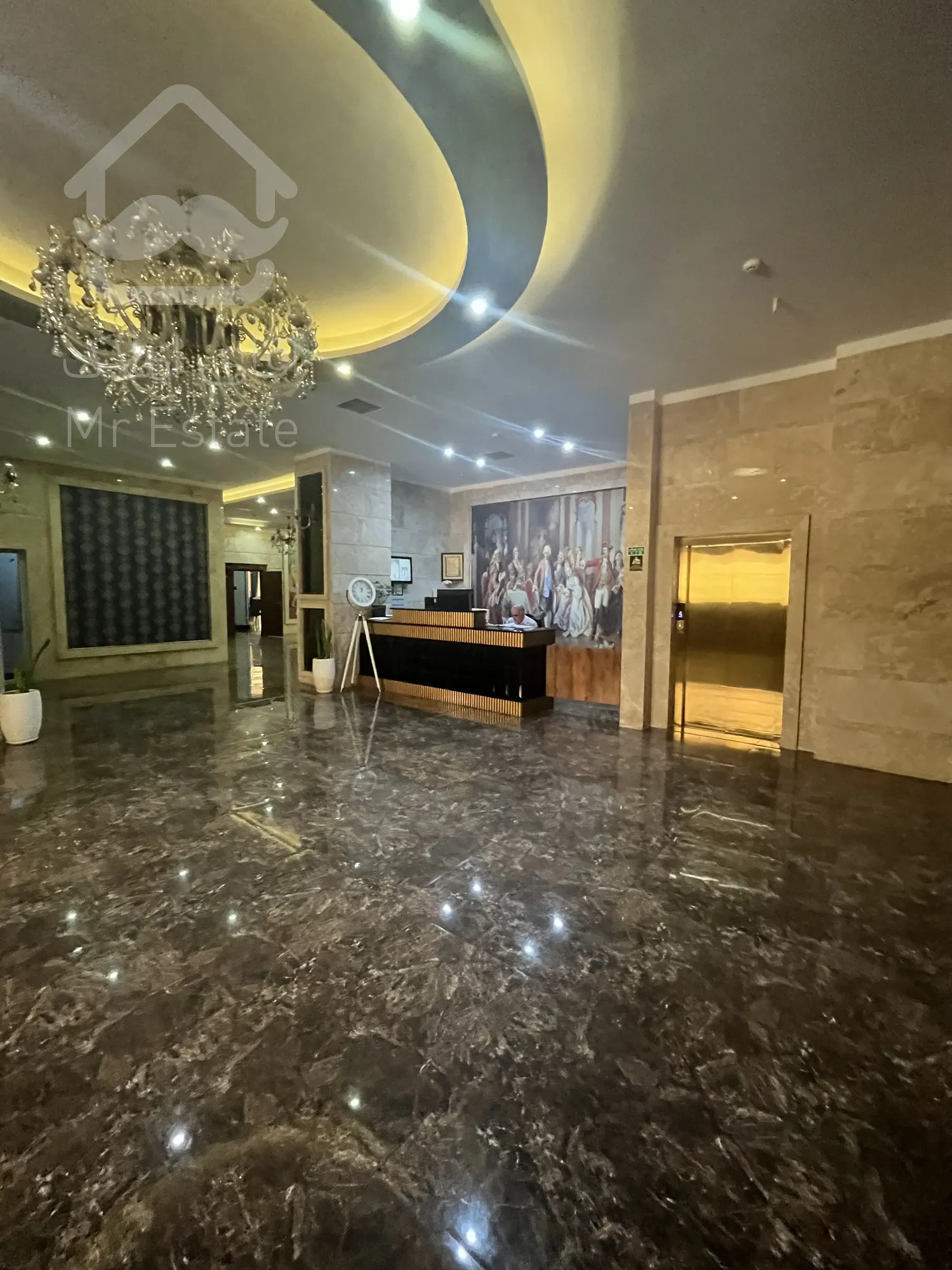 پیش فروش آپارتمان 114 متری لاکچری دو خواب در بلوار ارتش