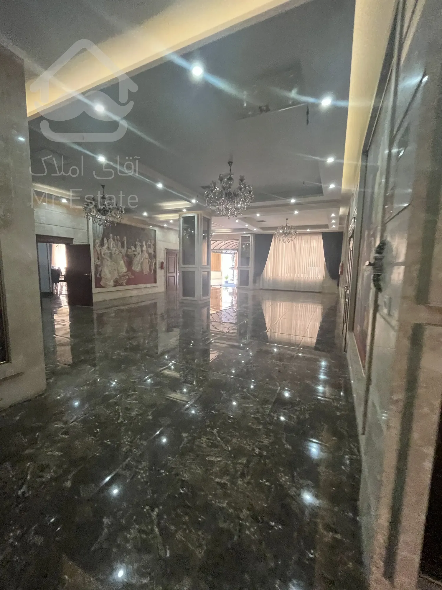 فروش واحد شیک ومدرن پروژه رونیکاپالاس کوهک