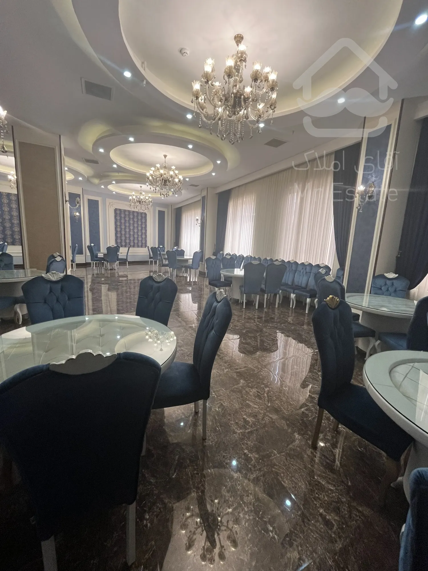 پیش فروش آپارتمان 117 متری دو خواب با طراحی مدرن و مشاعات آبی در سوهانک