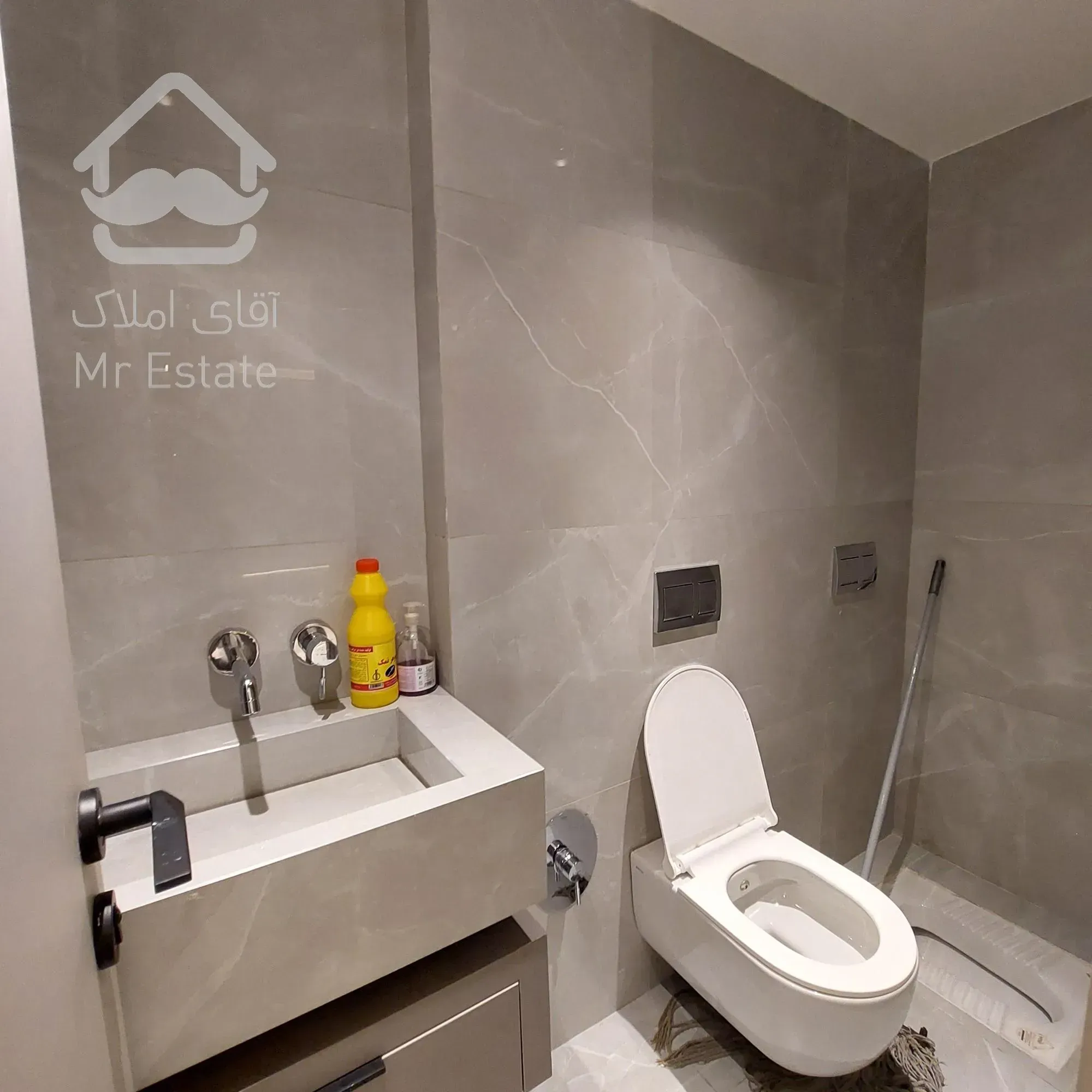 ۷۵متر ونک ۳ساله فول‌امکانات آفتابگیر