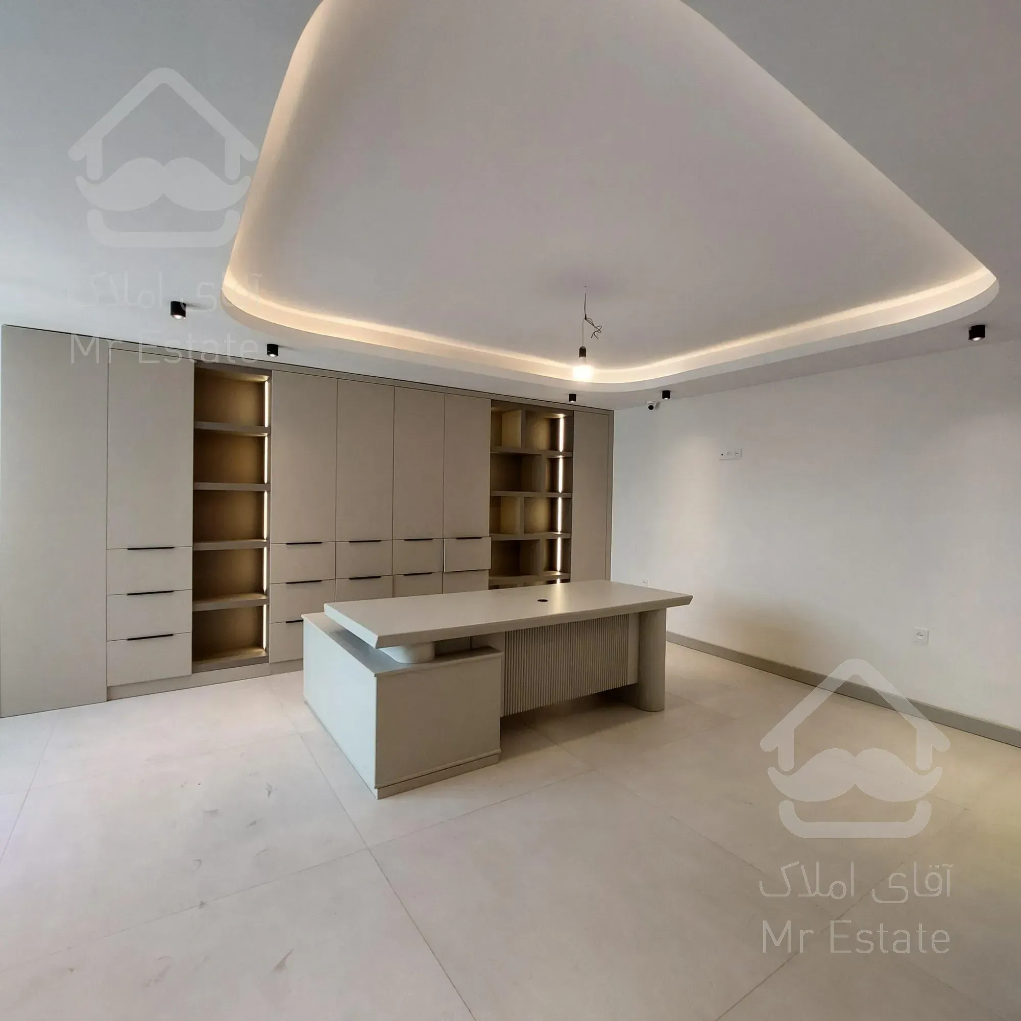 ۷۵متر ونک ۳ساله فول‌امکانات آفتابگیر