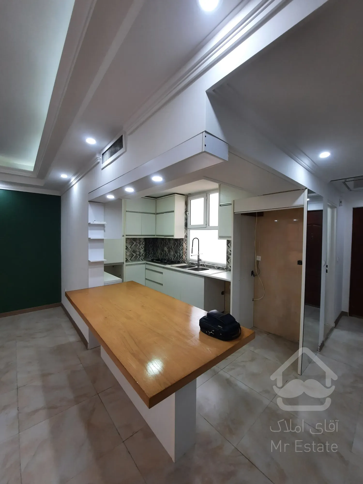 آپارتمان ۶۵ متری تکخواب استخردار فردوس شرق