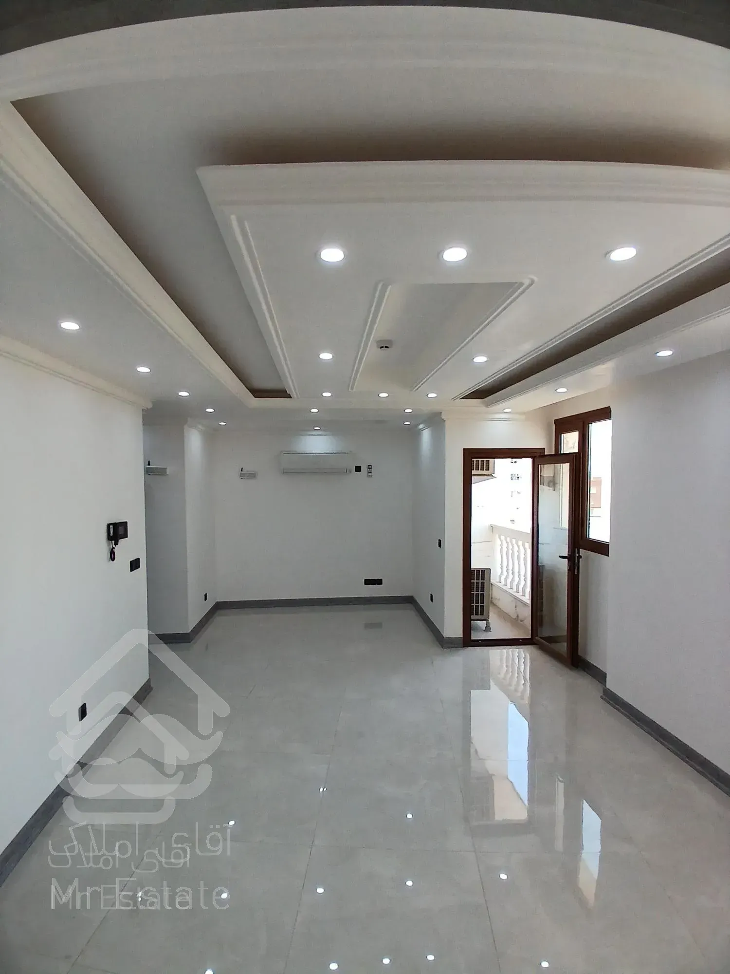 رهن و اجاره دفتر اداری/مرکزشهر