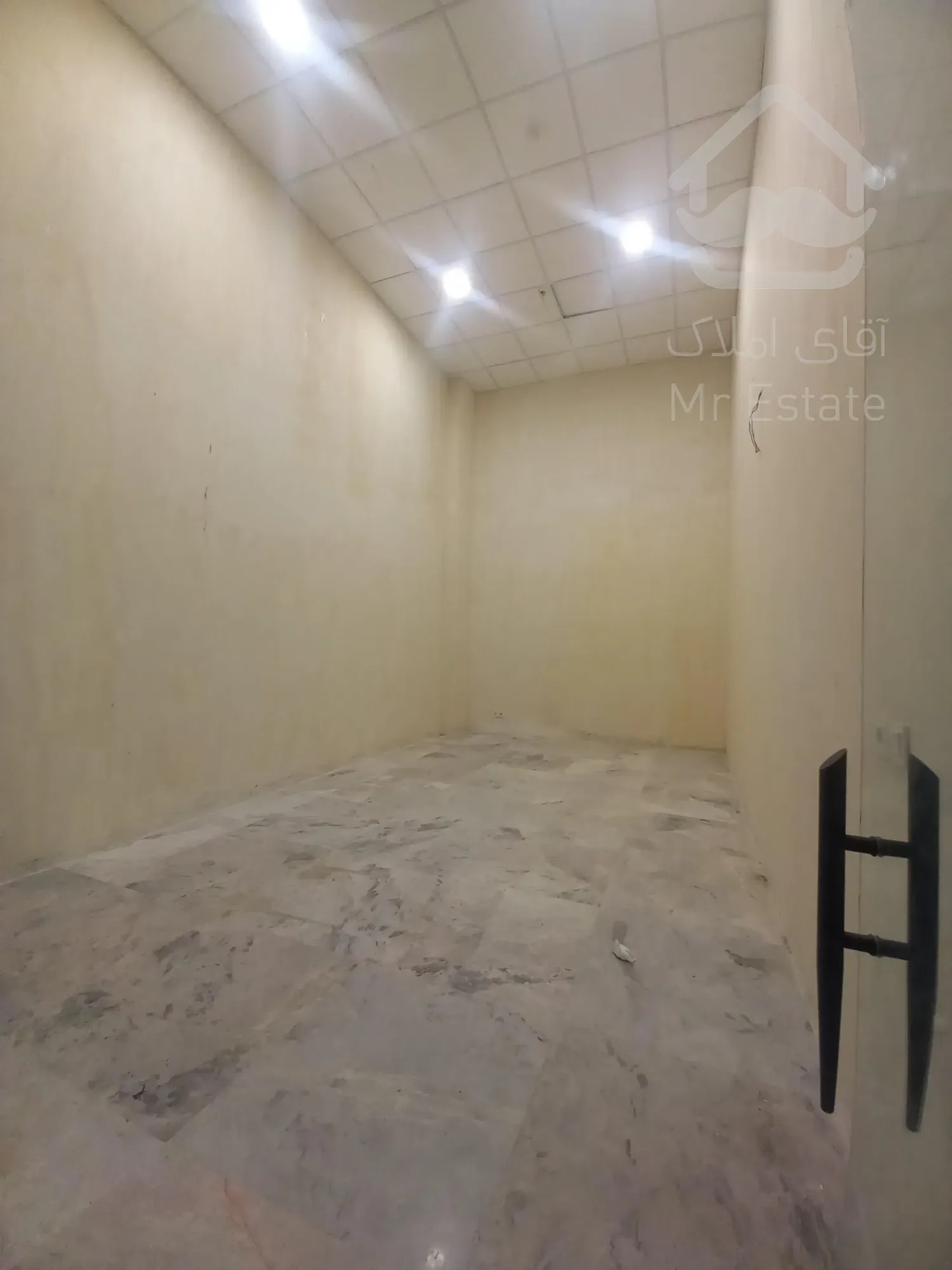 اجاره مغازه با شرایط آسان در رونیکا مال پاسداران