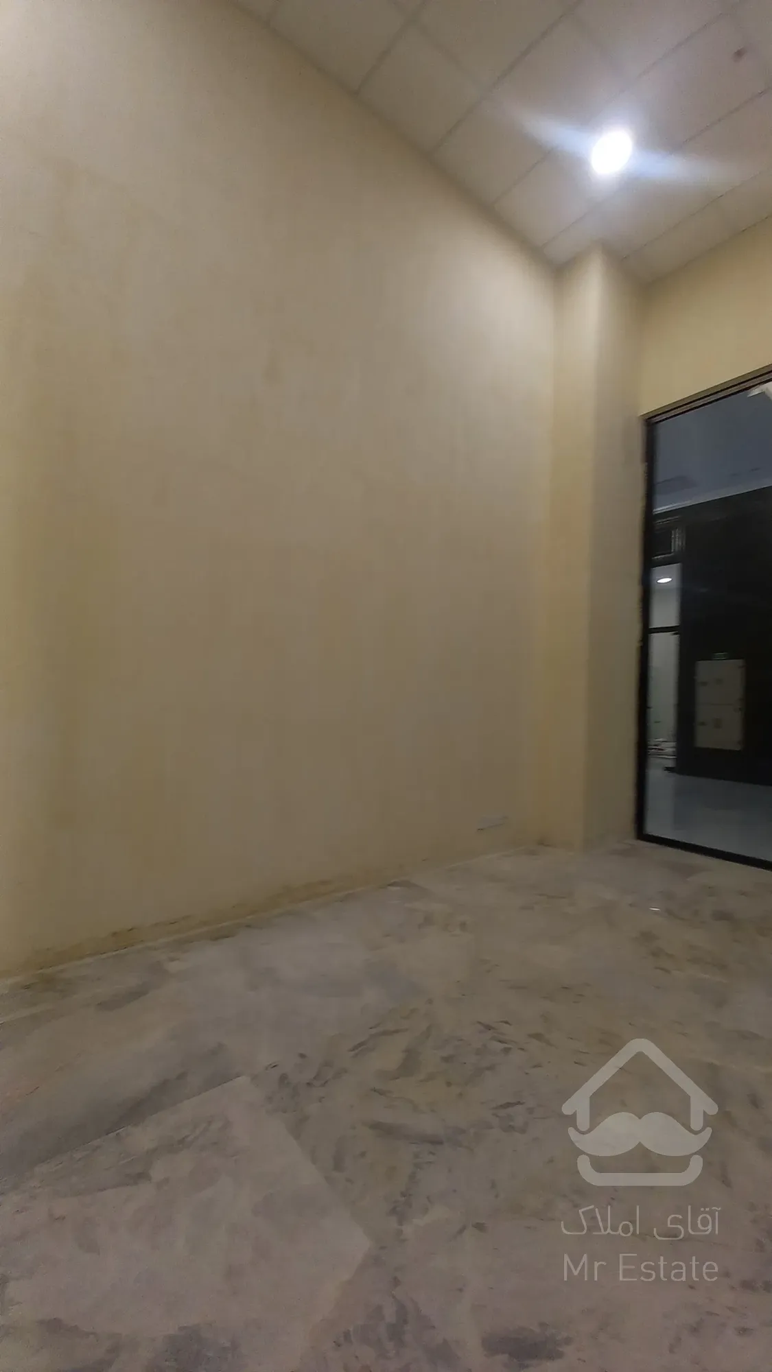 اجاره مغازه 25 متری در مرکز خرید رونیکا مال هروی