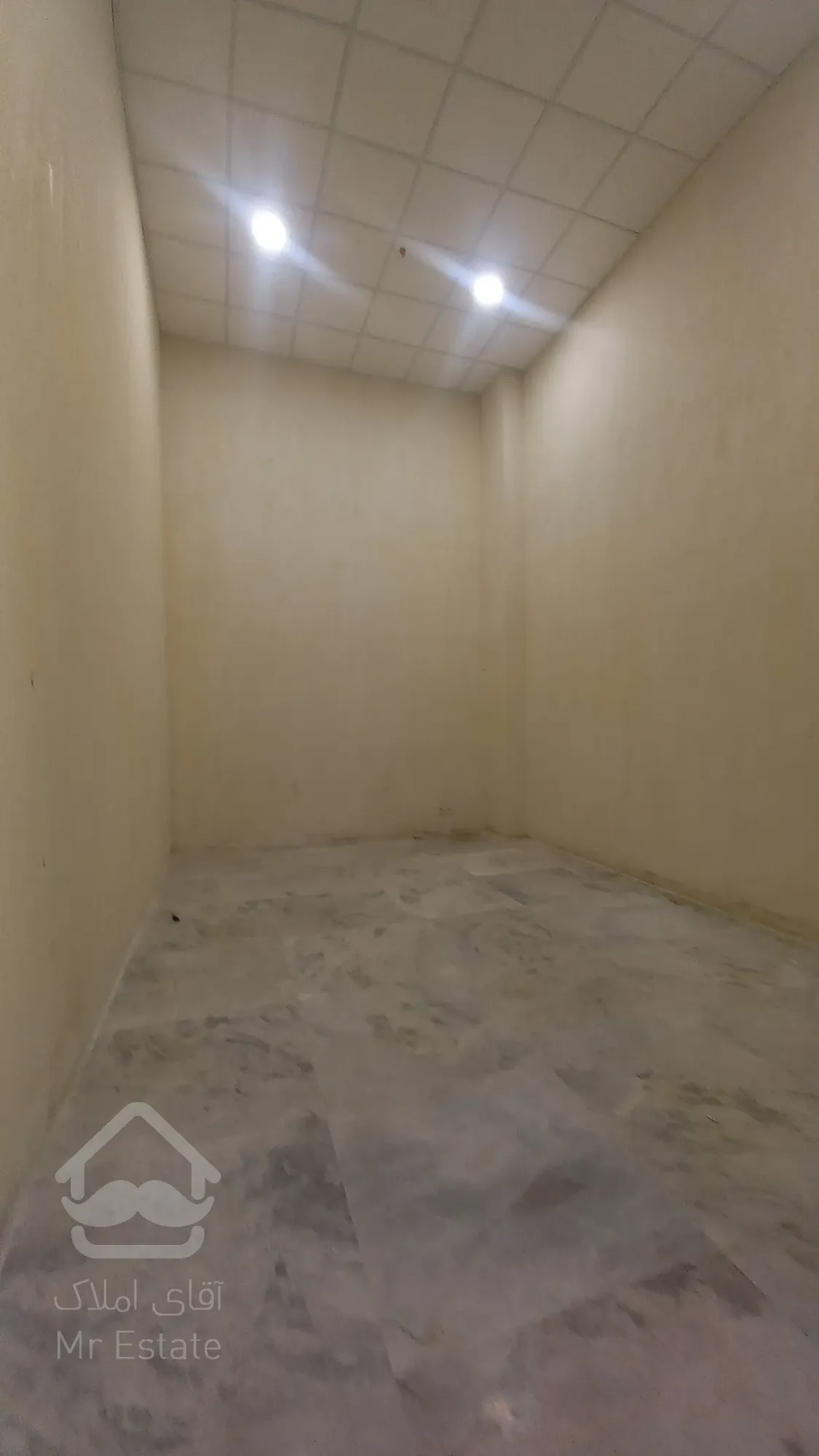 فروش تجاری 17 متری در منطقه لوکس رونیکا مال مژده