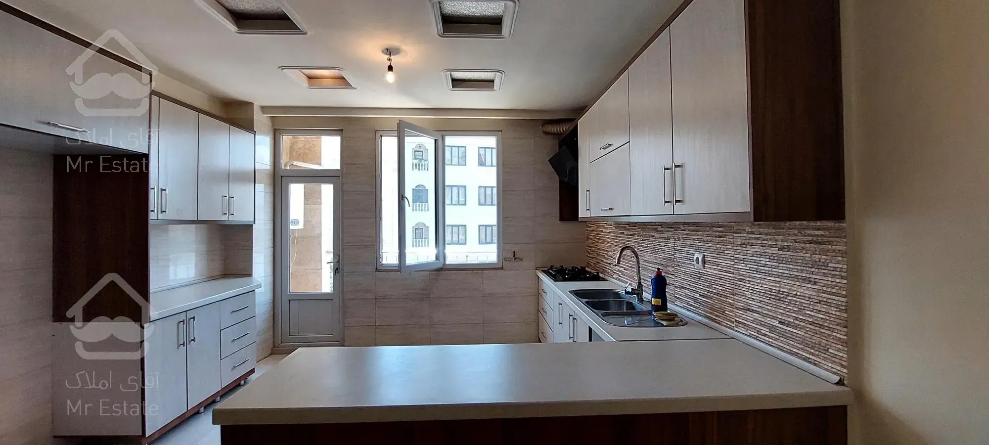 ۱۲۰متر  ۶ساله  فول امکانات  مرزداران