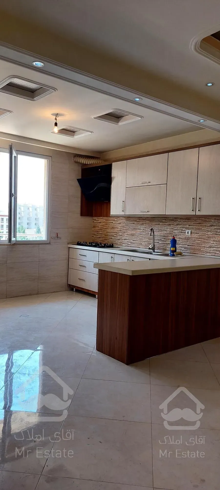 ۱۲۰متر  ۶ساله  فول امکانات  مرزداران