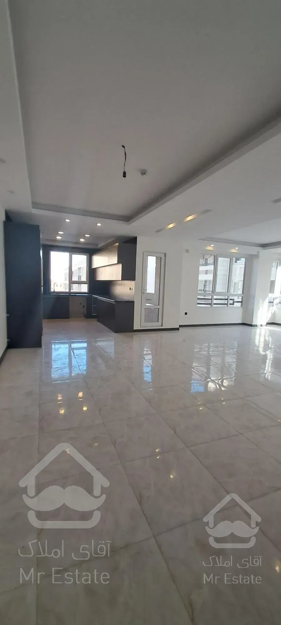 آپارتمان ۱۴۳ متری فول امکانات