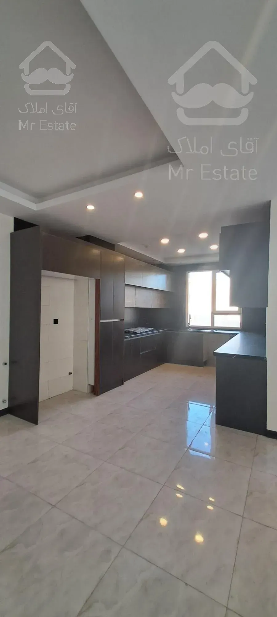 آپارتمان ۱۴۳ متری فول امکانات