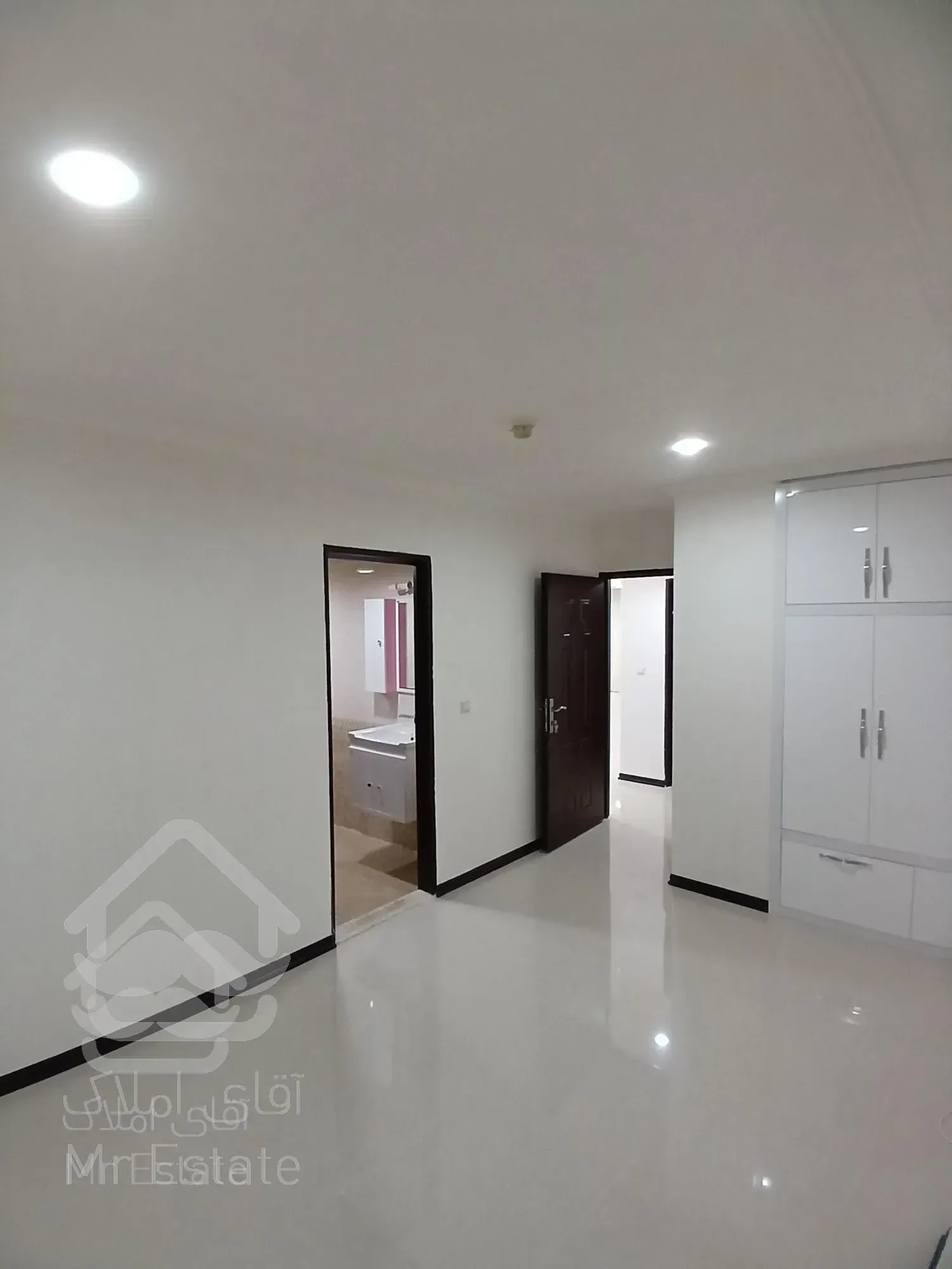 رهن ۳خواب ۱۵۰متری گلشهر شمالی