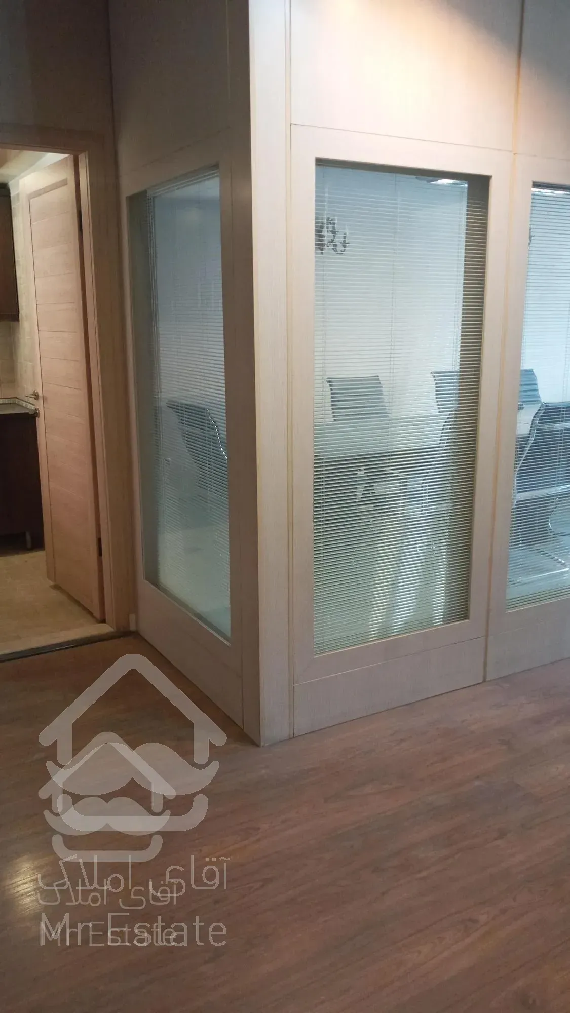 جردن سند  اداری ۷۴ متر اکازیون