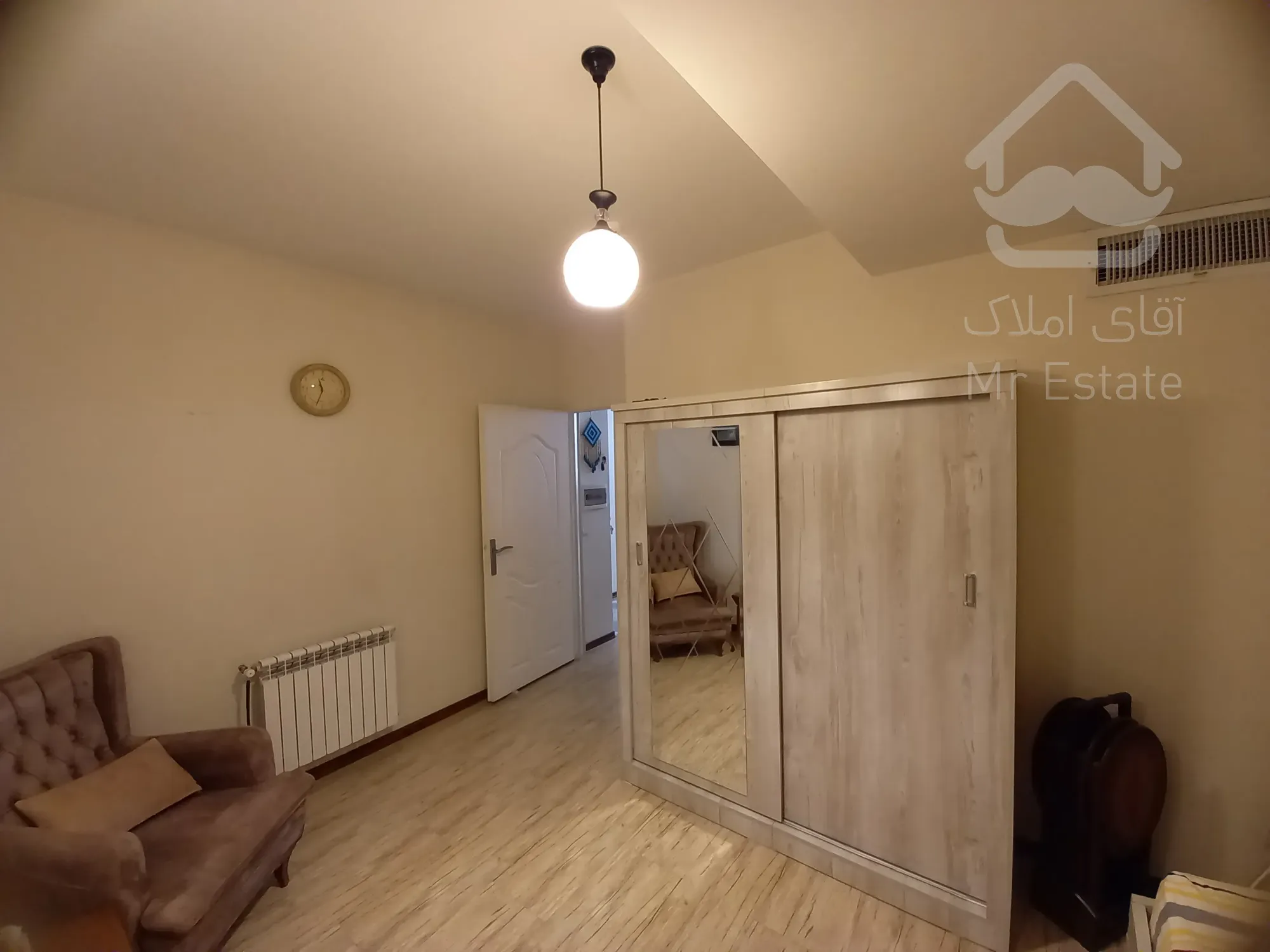 آپارتمان ۱۲۵متری سه خوابه خیابان برخورداری