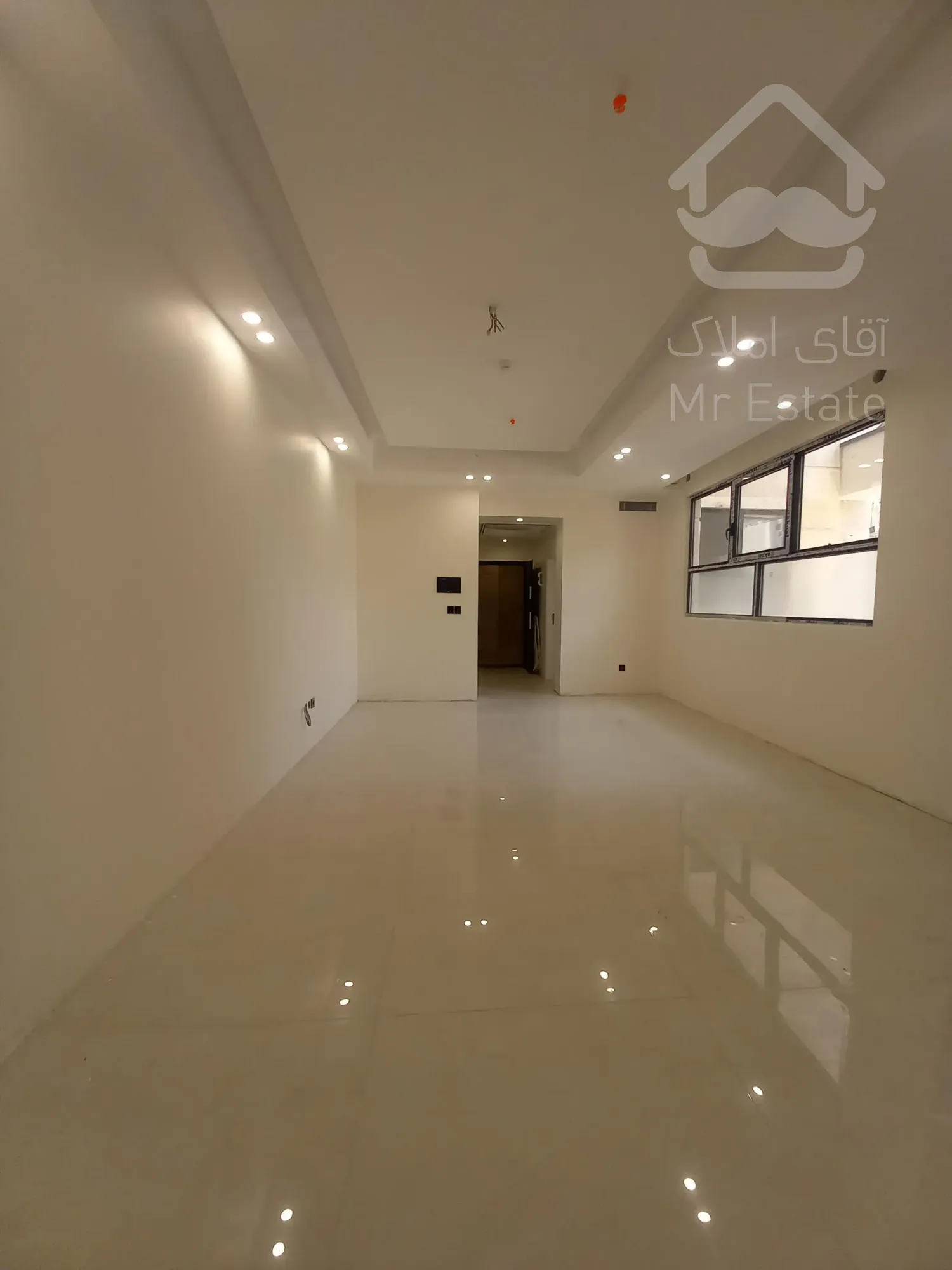 پیش فروش واحد 68 متری در رونیکا پالاس نیایش