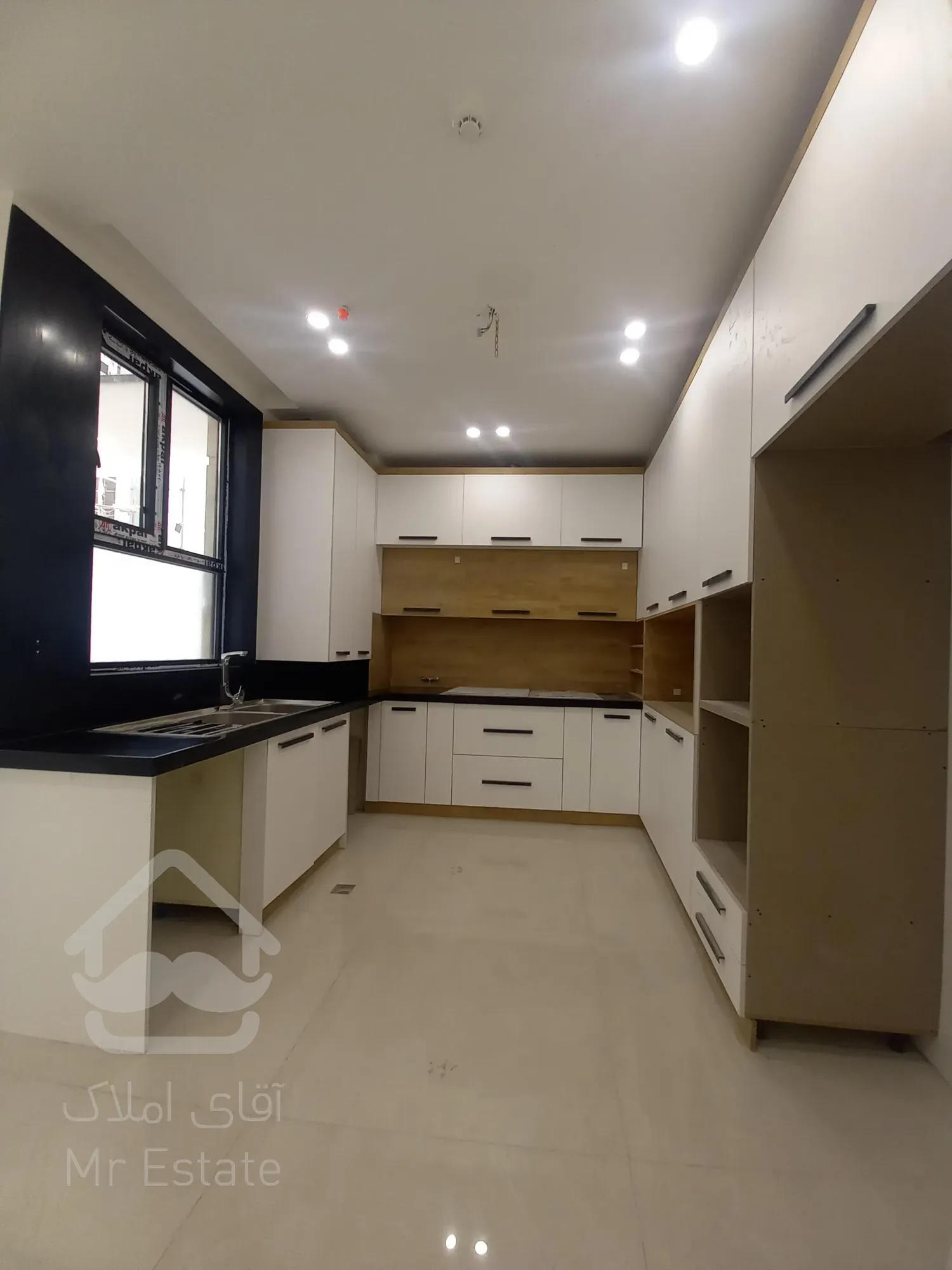 پیش فروش واحد 68 متری در رونیکا پالاس نیایش