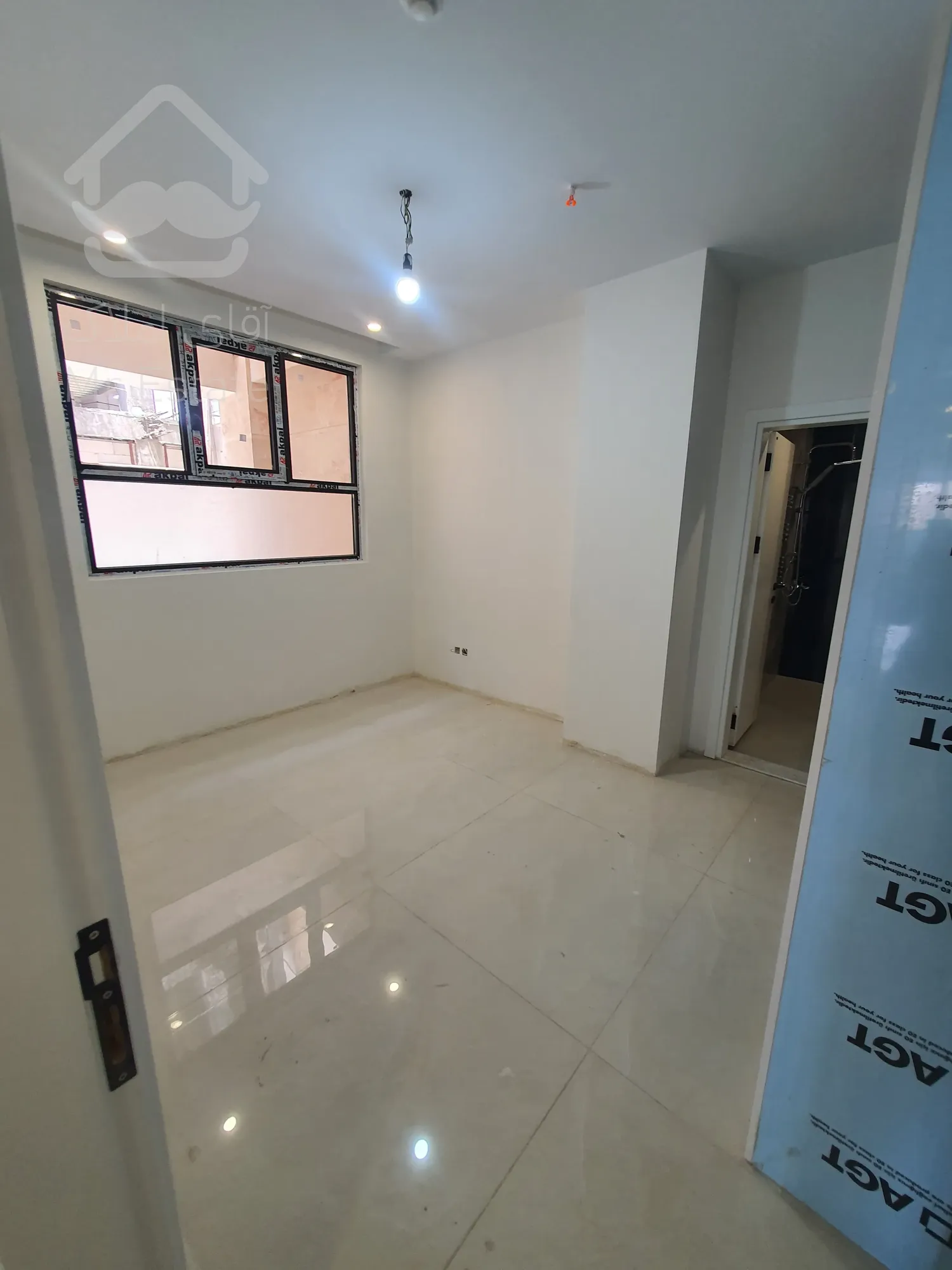 پیش فروش واحد 65 متری 2 خواب لاکچری در پونک