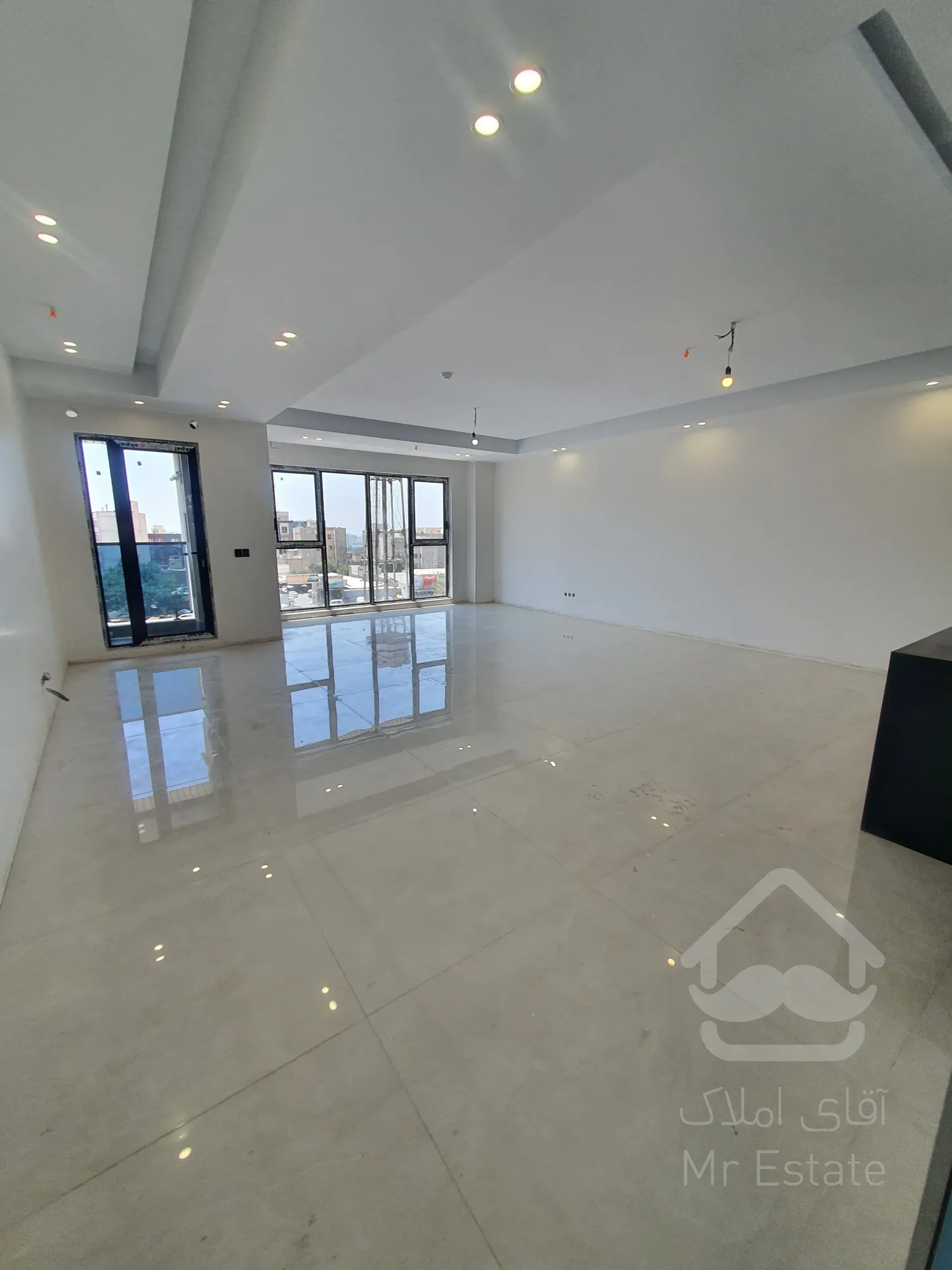 پیش فروش واحد 65 متری 2 خواب لاکچری در پونک