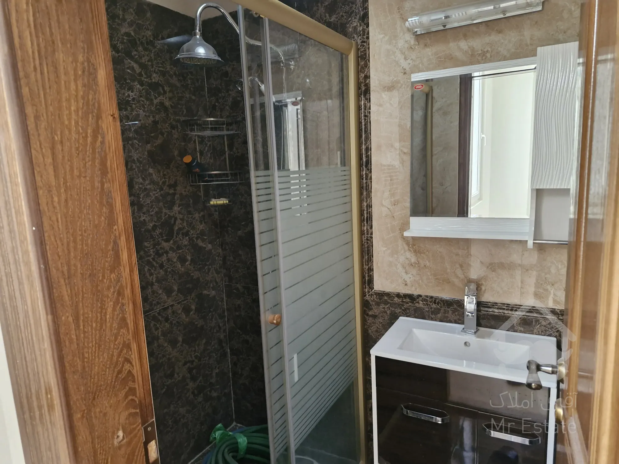 اجاره 135 متری در اختیاریه