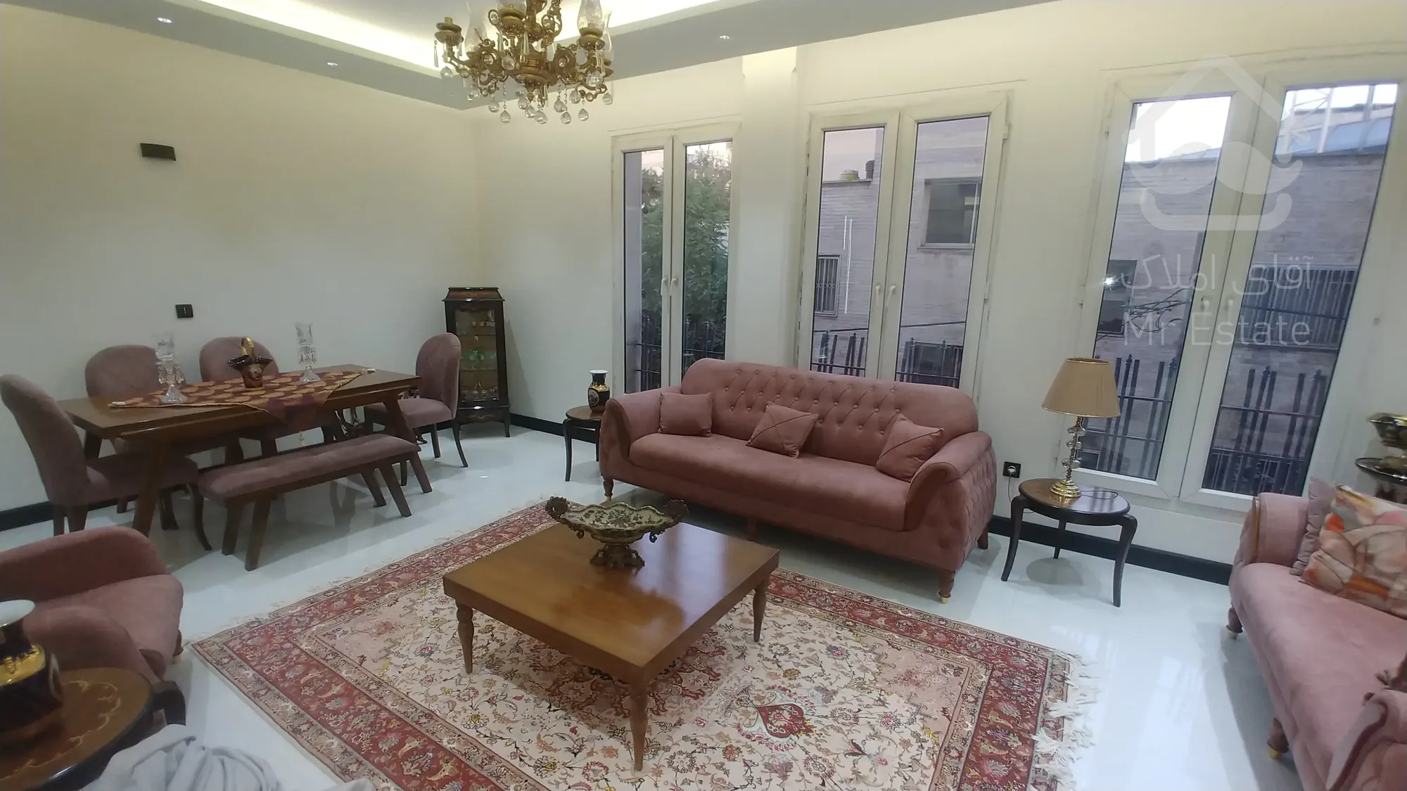 اجاره 225 متر در فرمانیه