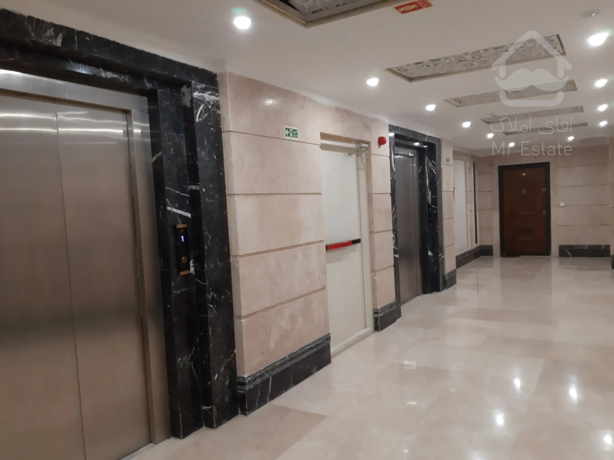 پیش فروش آپارتمان 128 متری لوکس در برج های رونیکاپالاس دردشت