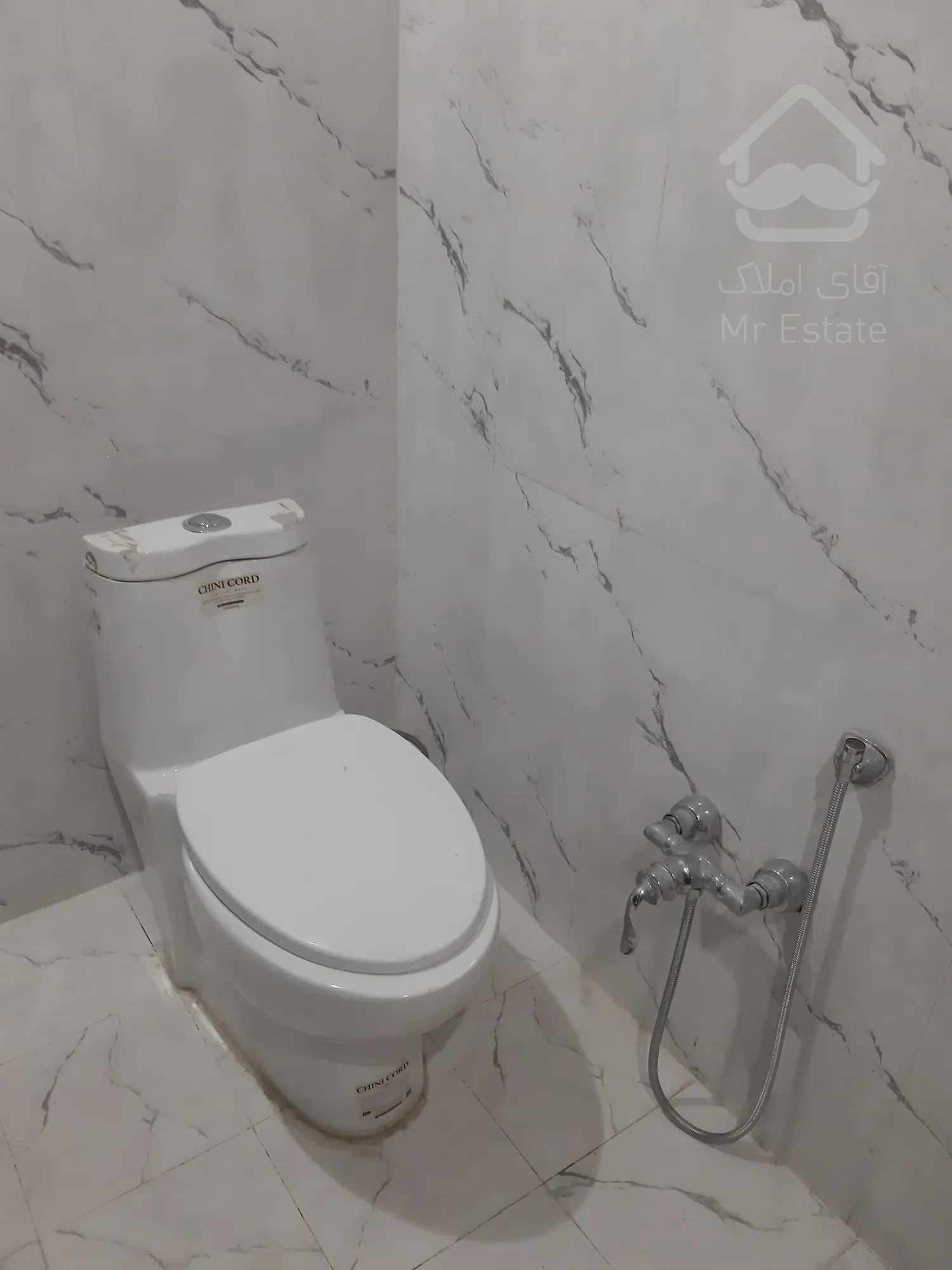 فروش آپارتمان 195 متری سه خوابه در برج لوکس رونیکاپالاس هروی