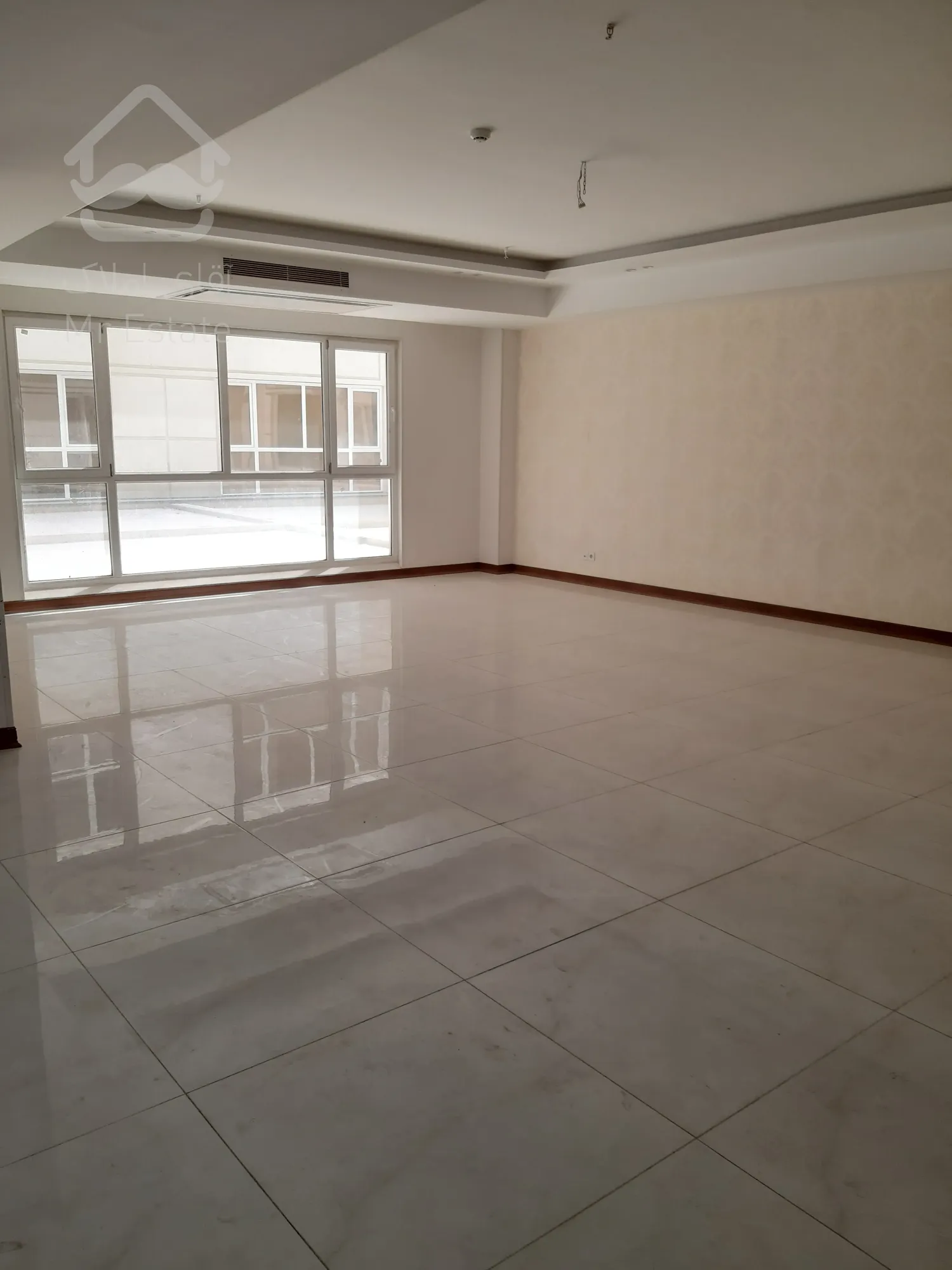 آپارتمان دوخوابه در برجهای فول امکانات رونیکاپالاس مژده