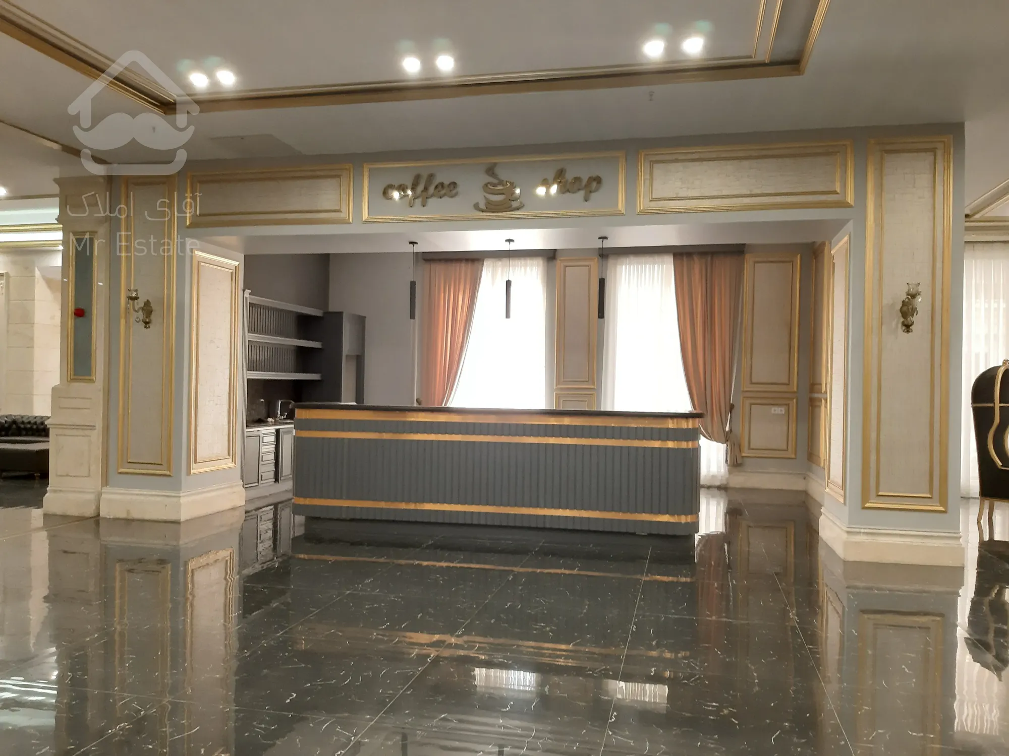 فروش آپارتمان 195 متری سه خوابه مستر و لاندری روم در برج فول امکانات رونیکاپالاس