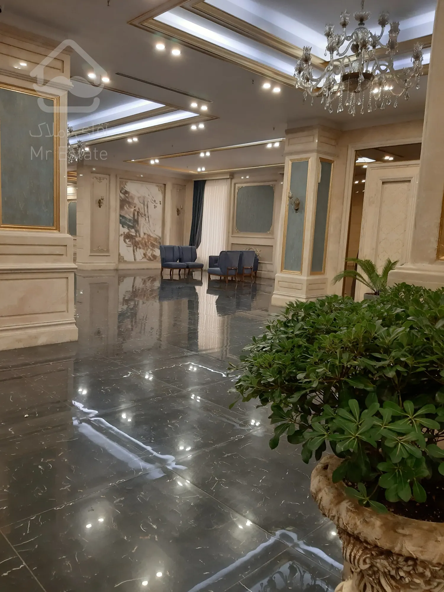 پیش فروش آپارتمان 129 متری لوکس در برج های رونیکاپالاس دردشت