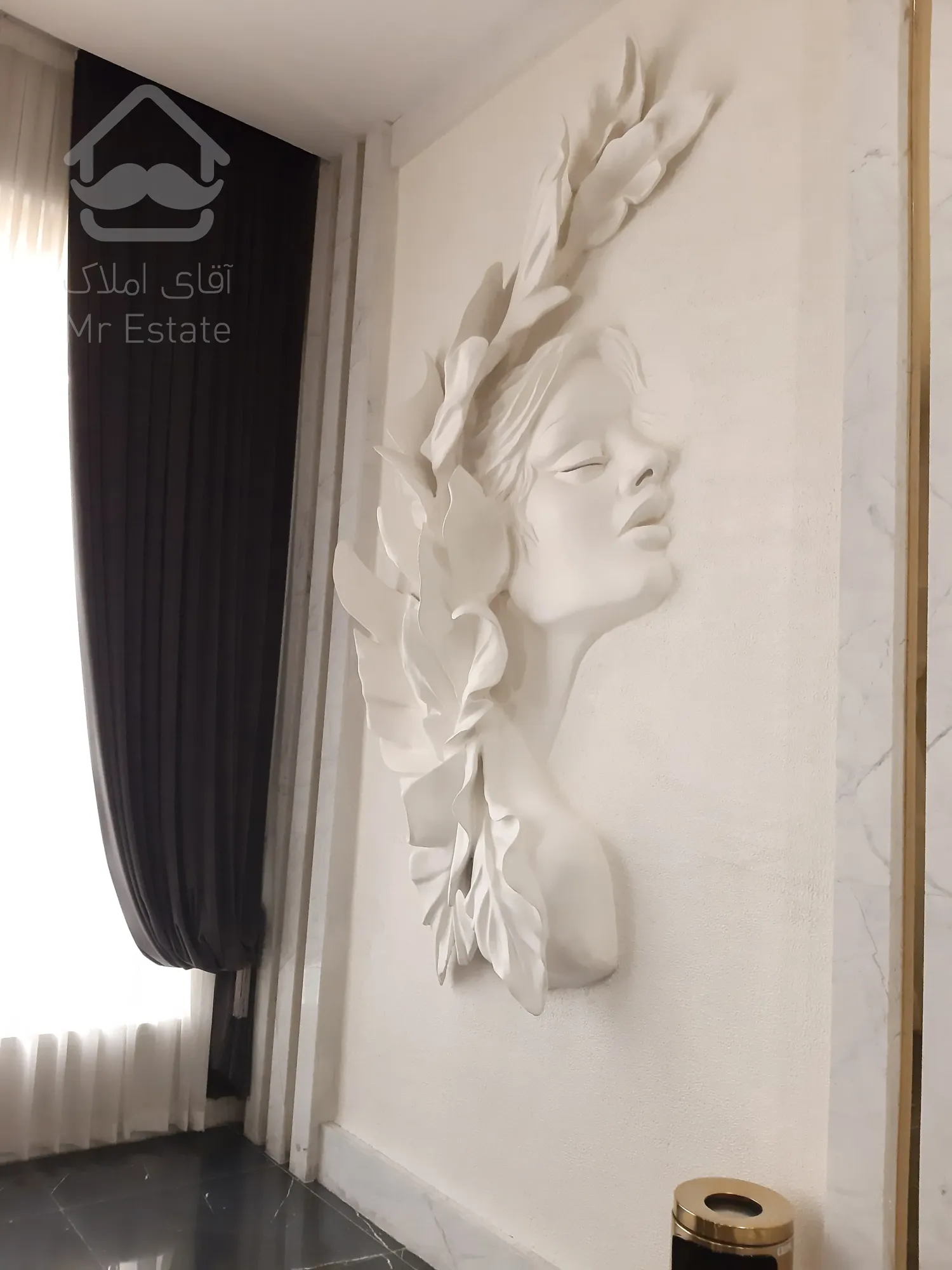 پیش فروش آپارتمان سه خوابه لوکس در برج رونیکاپالاس لاله