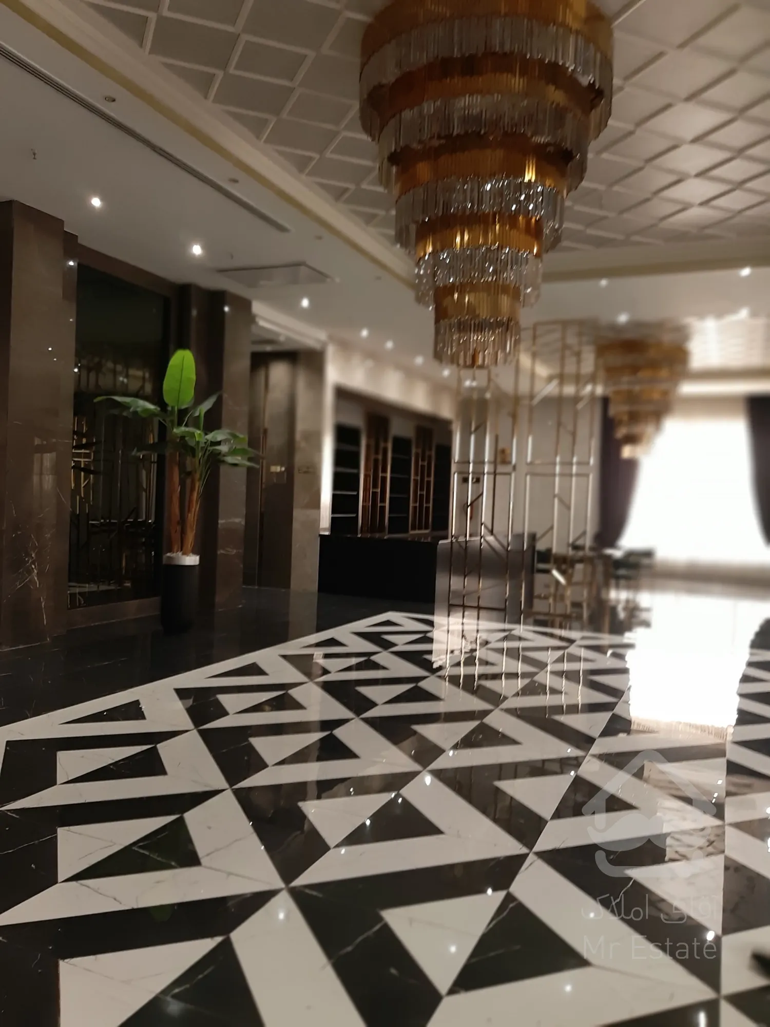 پیش فروش آپارتمان سه خوابه لوکس در برج 11 طبقه