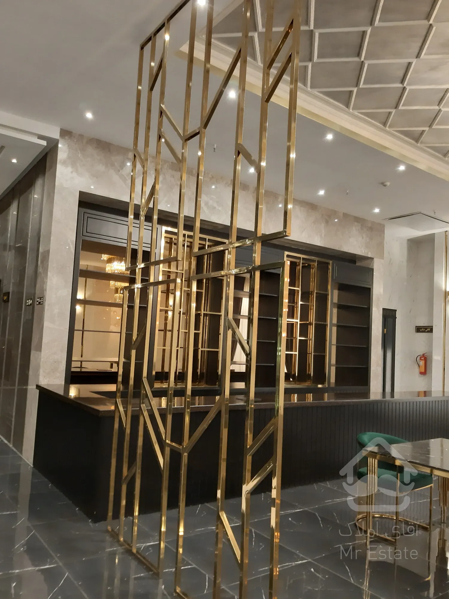 پیش فروش آپارتمان دو خوابه 115 متری در برج فول امکانات رونیکاپالاس لاله