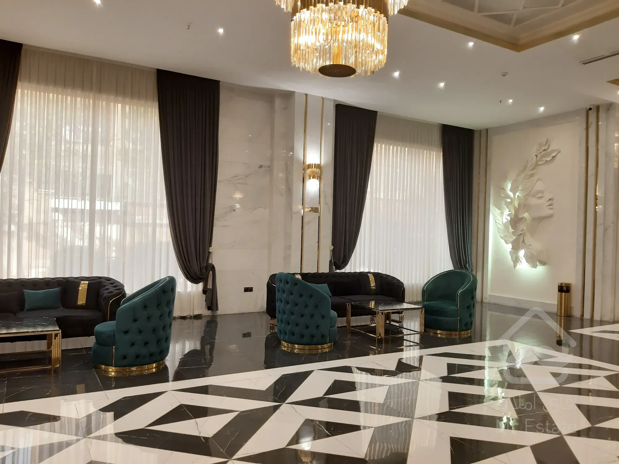 پیش فروش اقساطی آپارتمان 125 متری دوخوابه در برج رونیکاپالاس دردشت