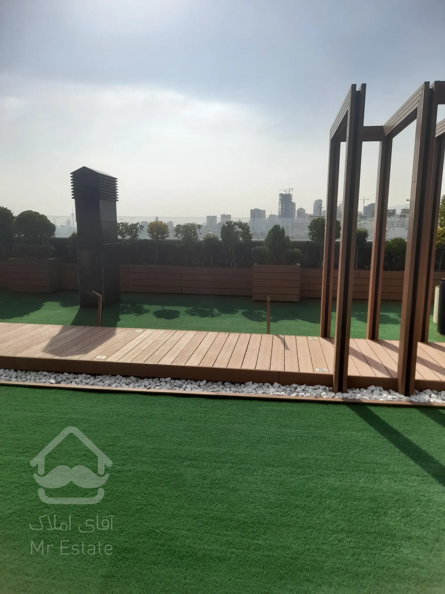 پیش فروش 85 متری در سردار جنگل برج رونیکا پالاس