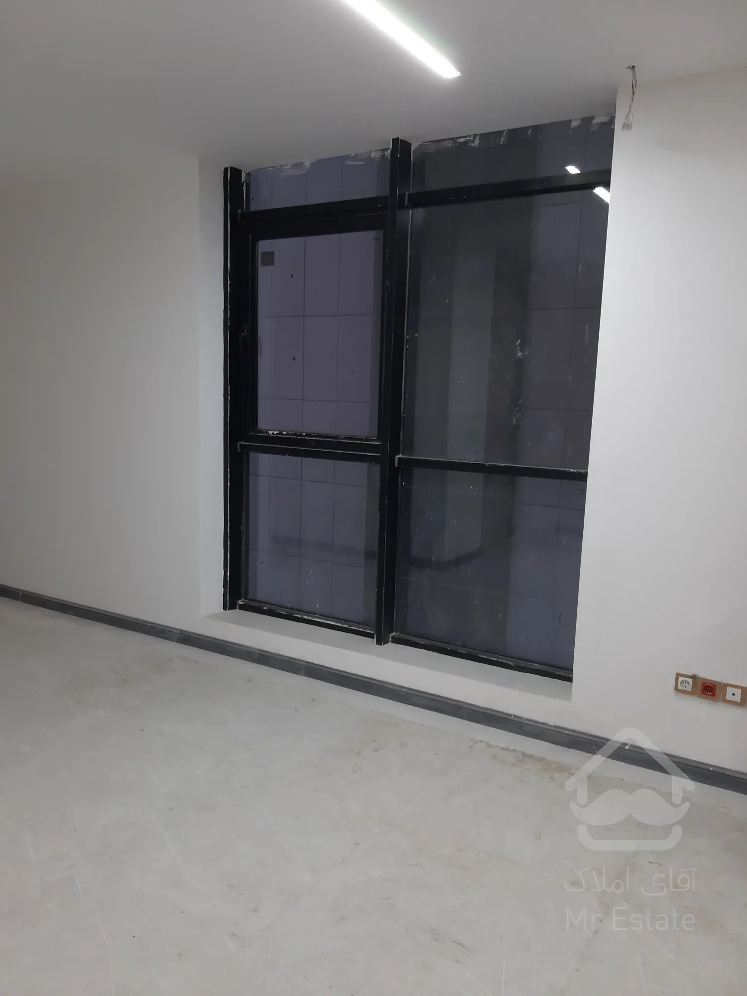 فروش واحد اداری 70 متری فلت در برج اداری رونیکاپالاس