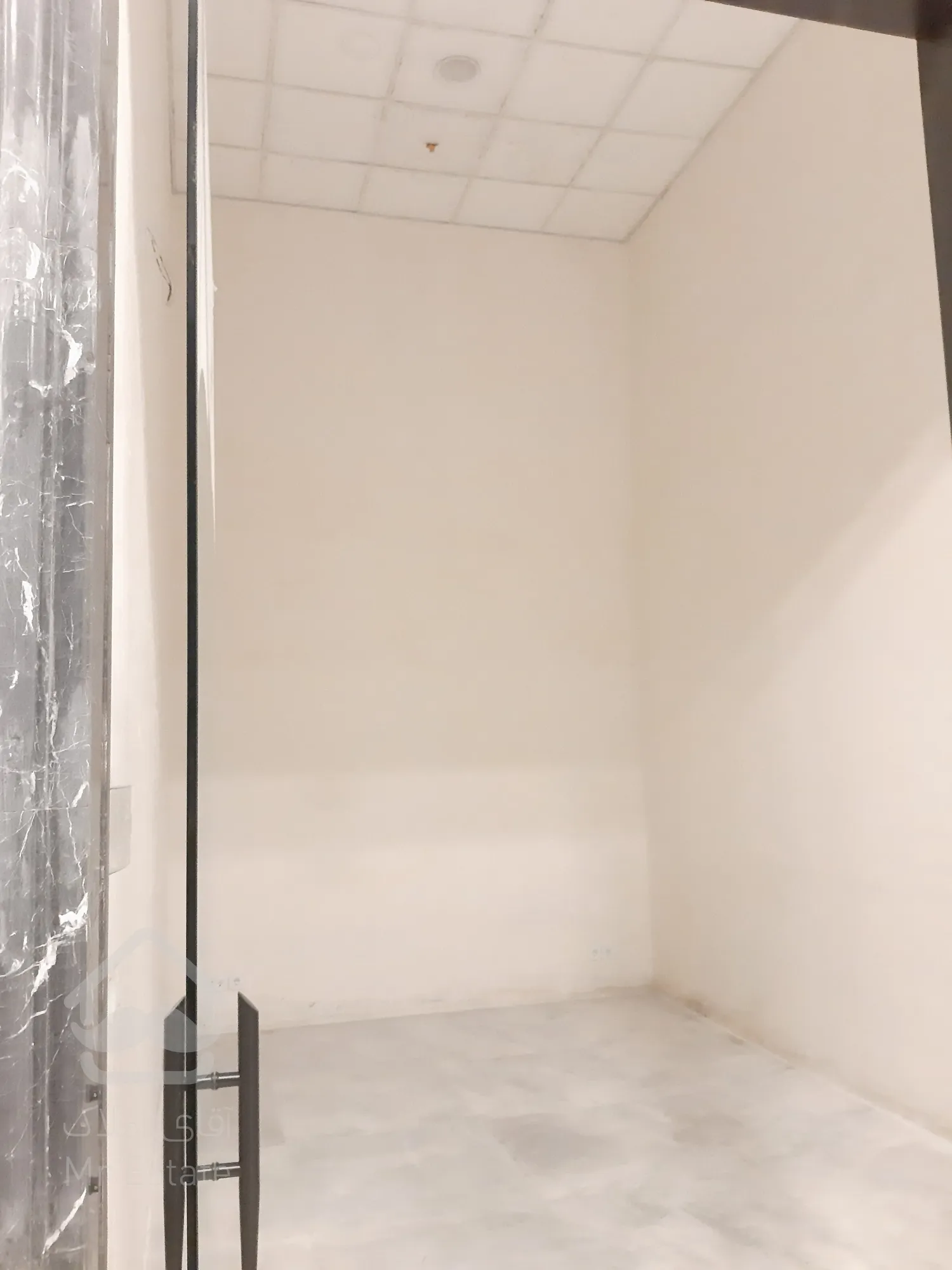 اجاره مغازه در رونیکا مال پاسداران تاپ لوکیشن