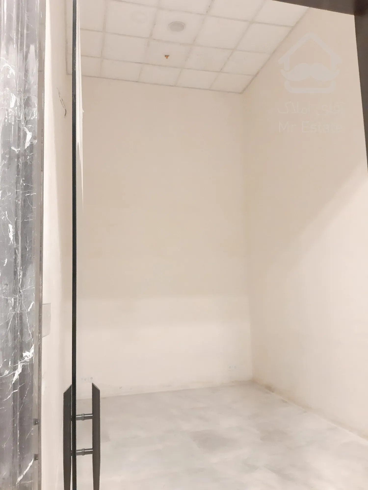 اجاره مغازه مناسب همه ی اصناف با سه ماه تنفس در رونیکا مال پاسداران