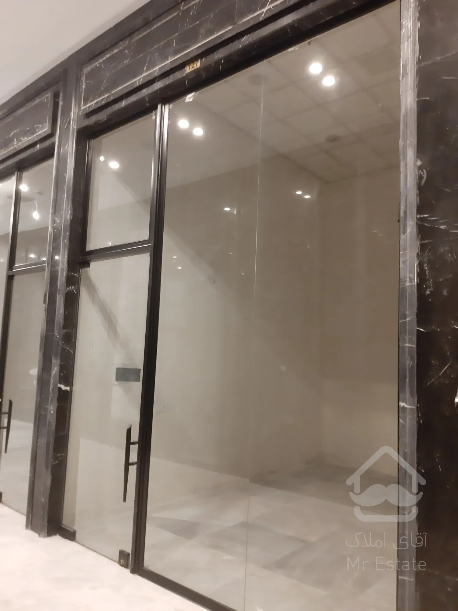 اجاره مغازه مناسب برا همه اصناف در رونیکا مال هروی