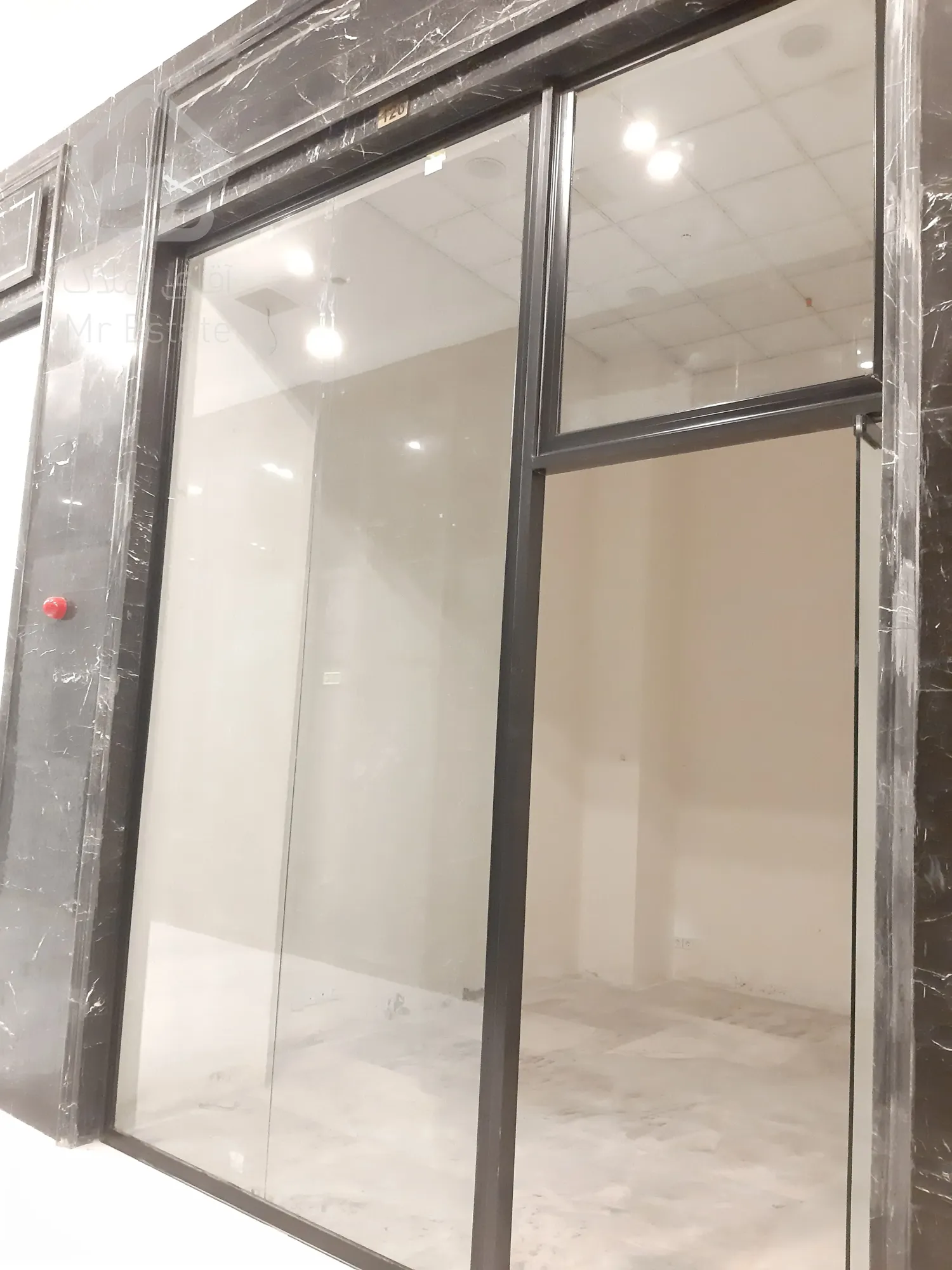 اجاره مغازه 19 متری در رونیکا پالاس پاسداران