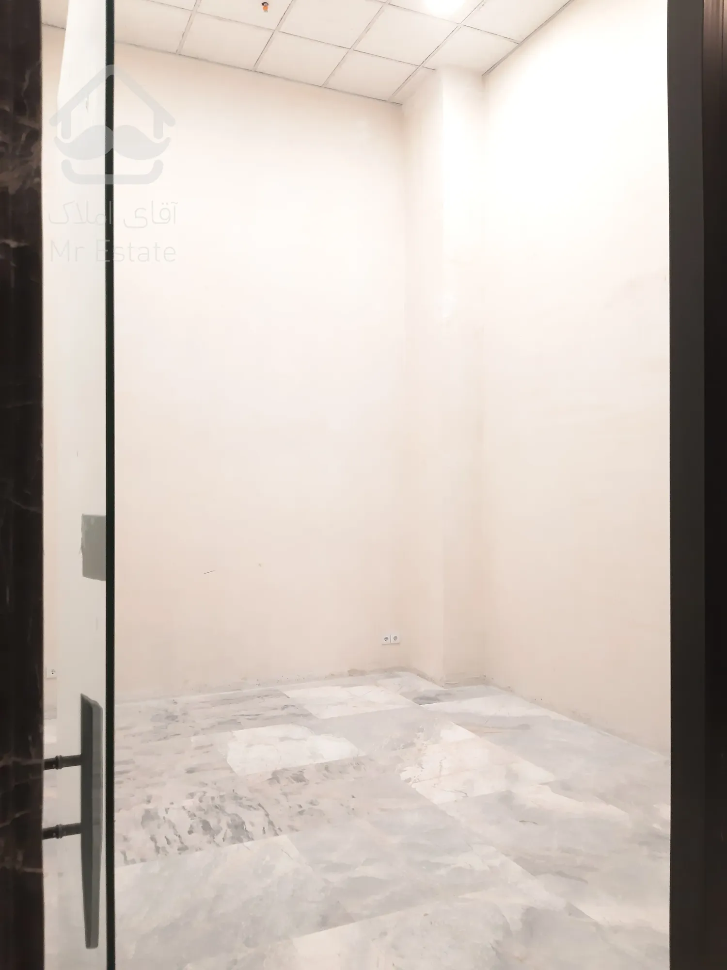 فروش مغازه 33 مترمناسب همه اصناف در رونیکا مال هروی