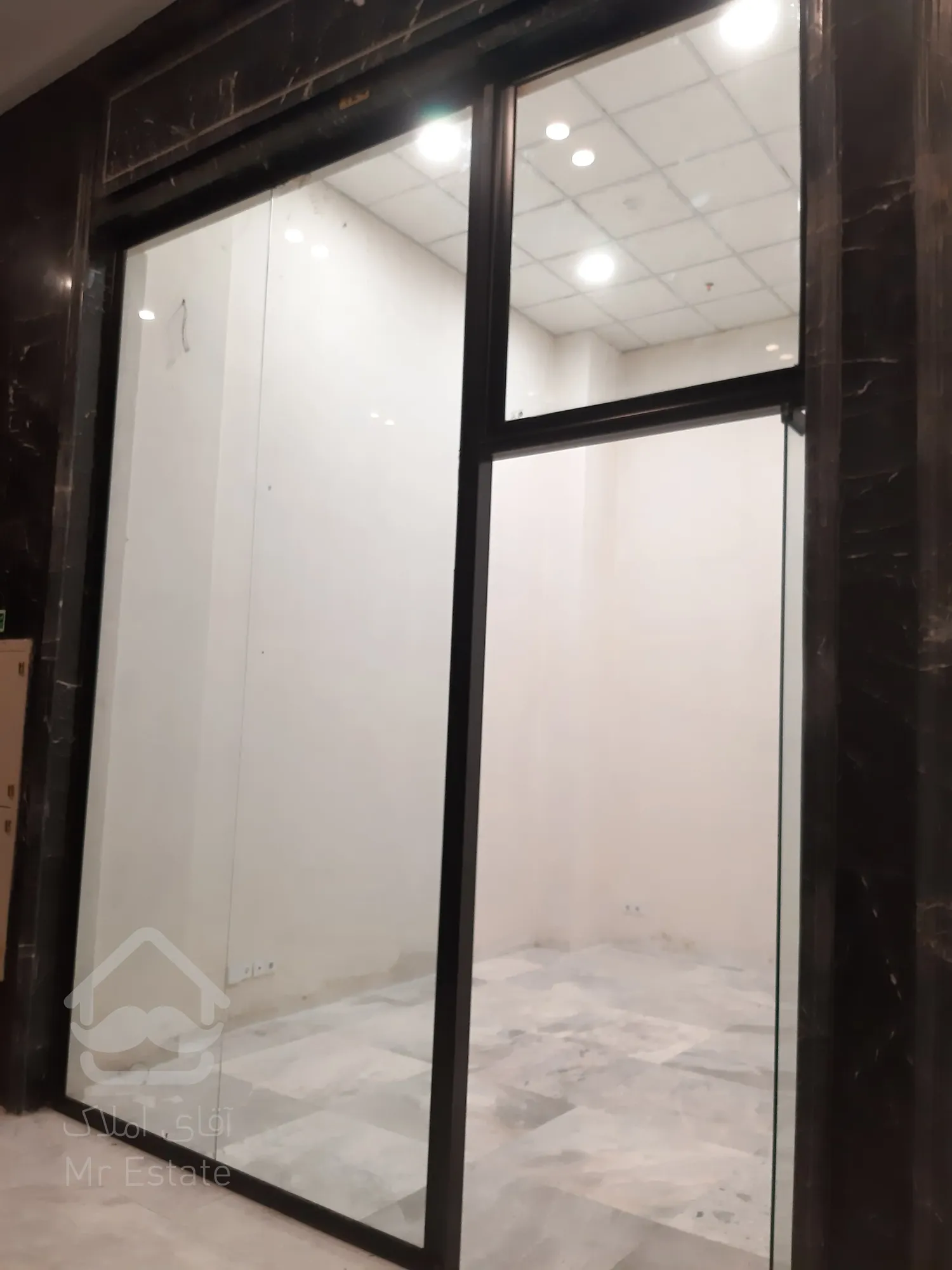 فروش مغازه در رونیکا مال هروی با شرایط پرداخت اقساط