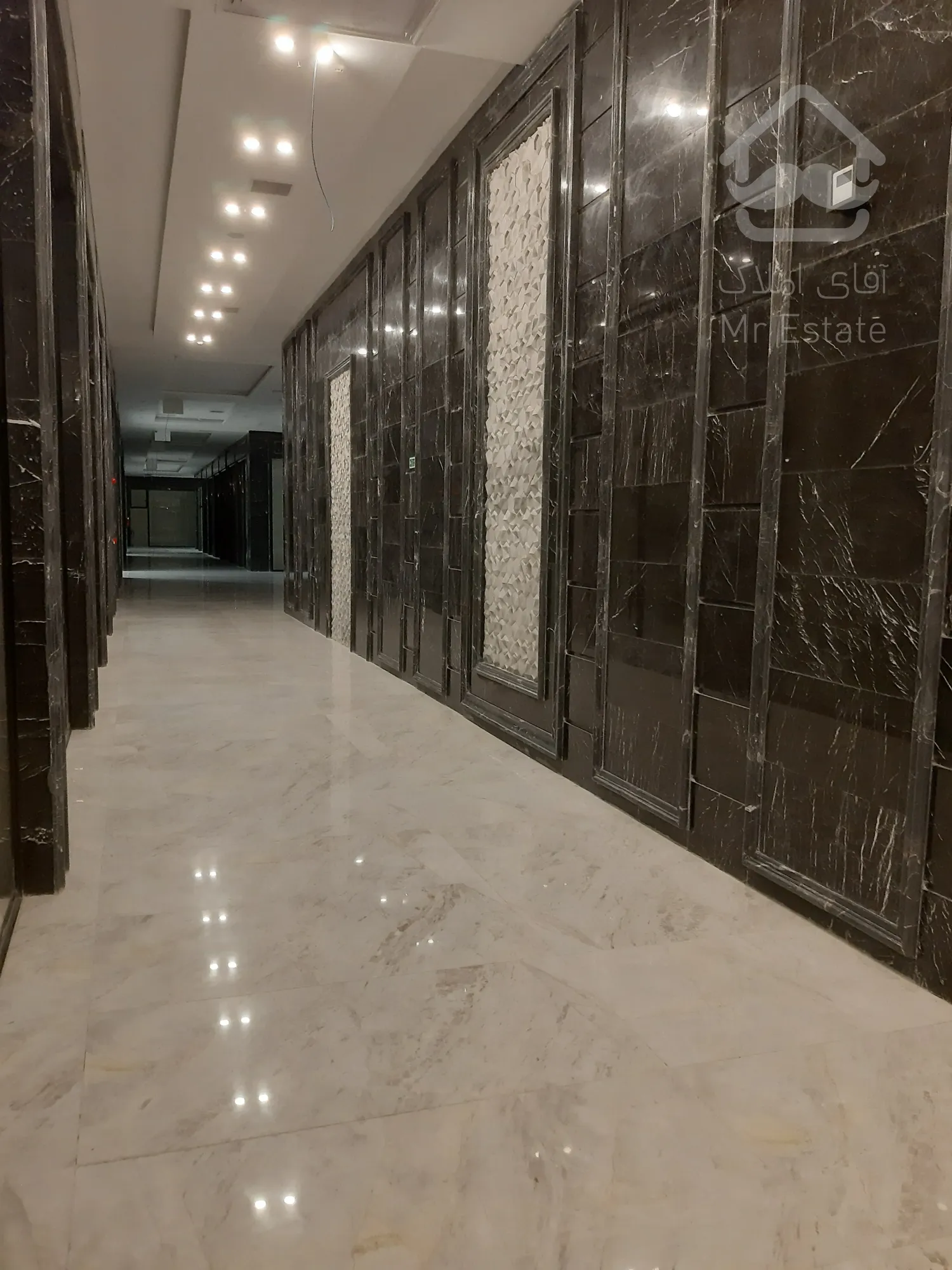 برندینگ متفاوت در رونیکامال هروی