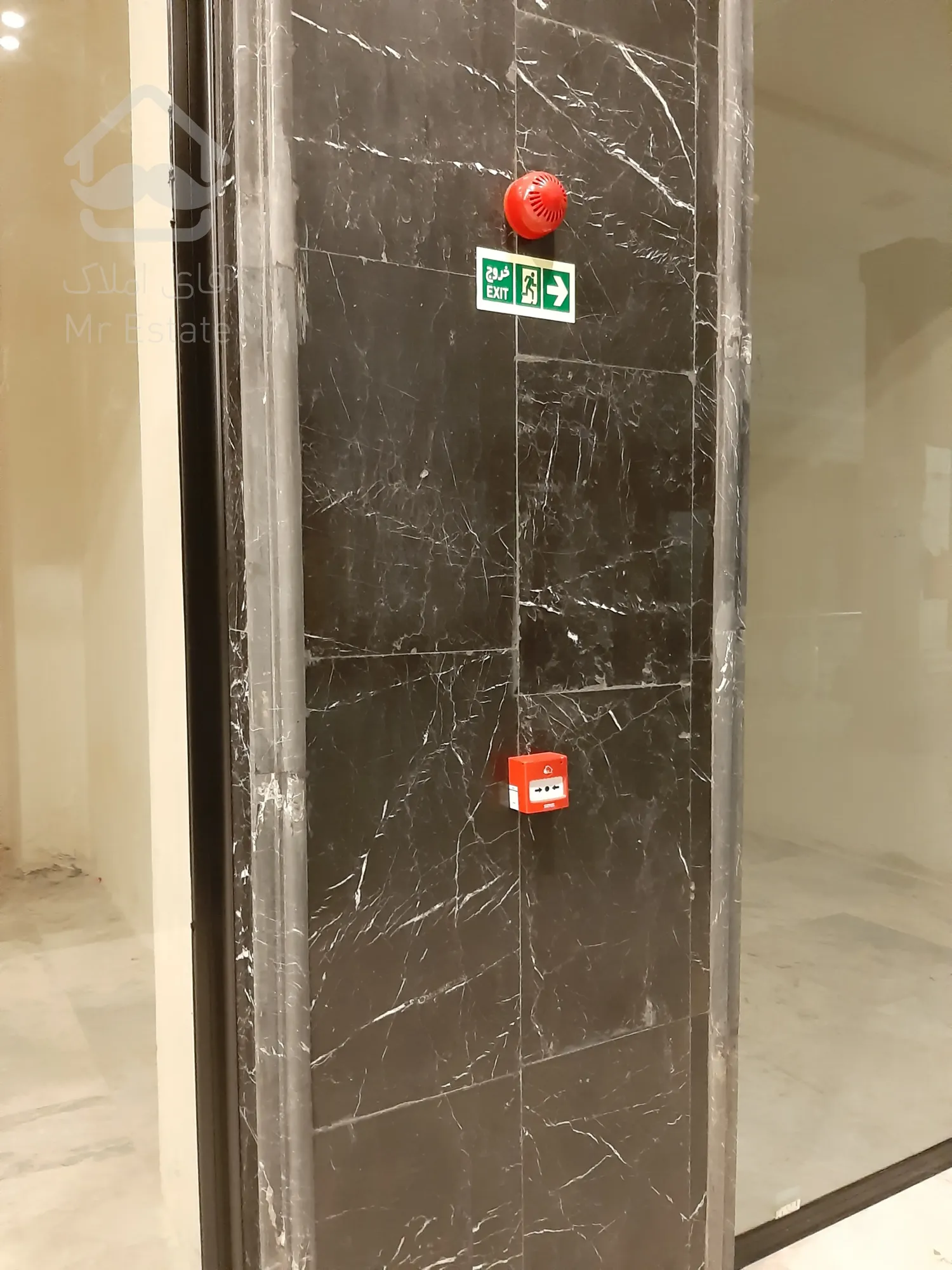 فروش مغازه 19 متر در رونیکا مال پاسداران با شرایط پرداخت عالی و بی تکرار